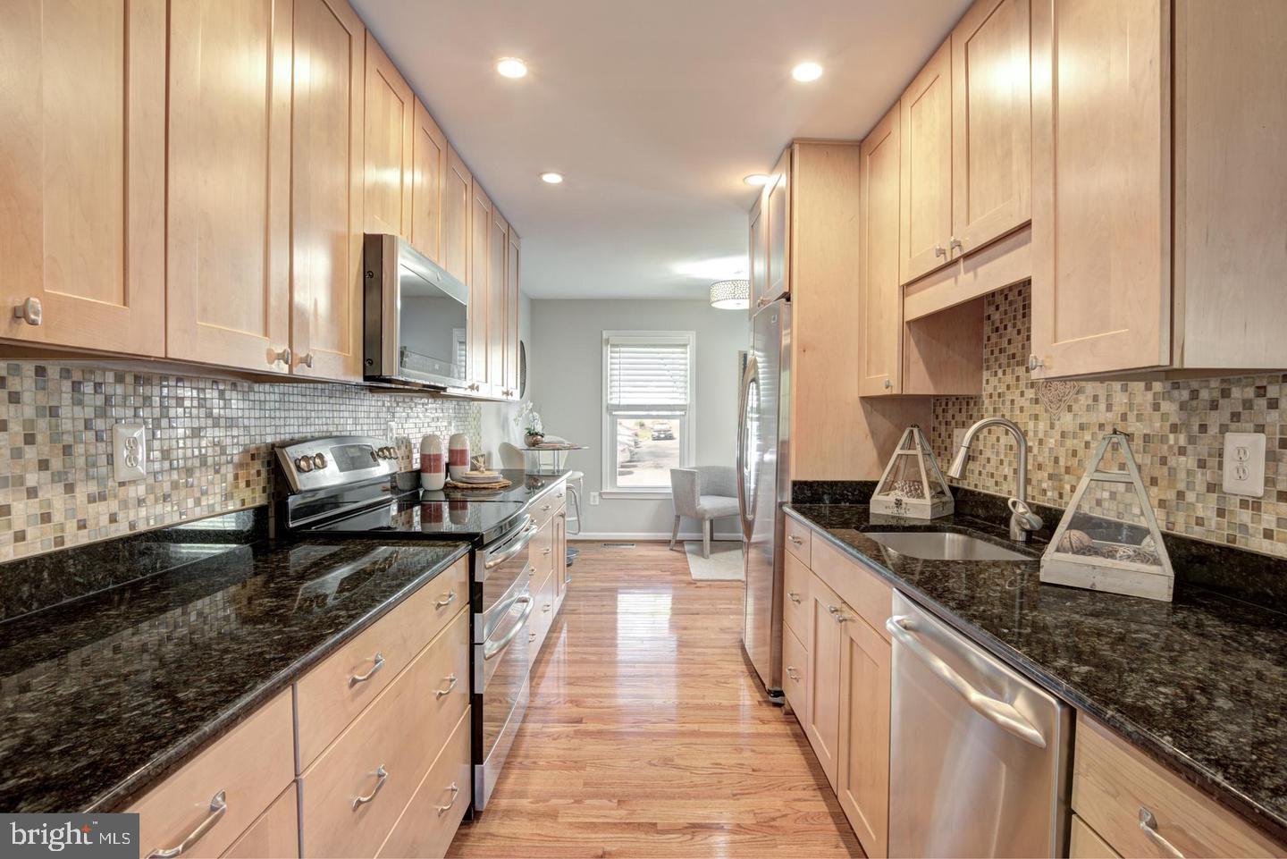 3147 BAYSWATER CT