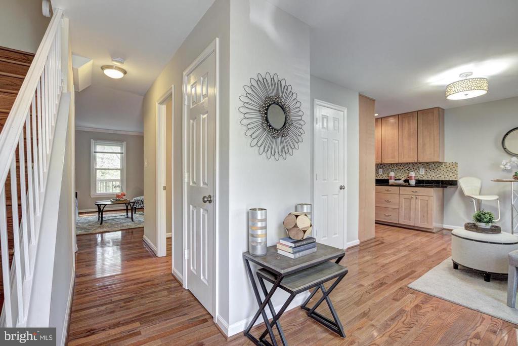 3147 BAYSWATER CT
