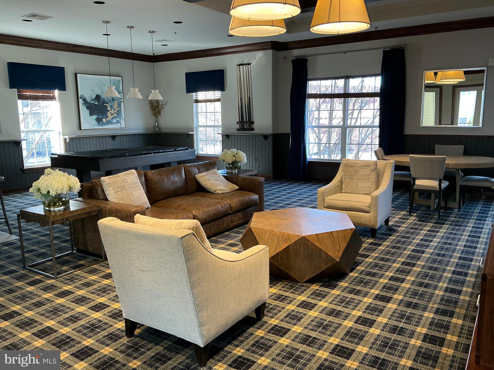 12937 CENTRE PARK CIR #203