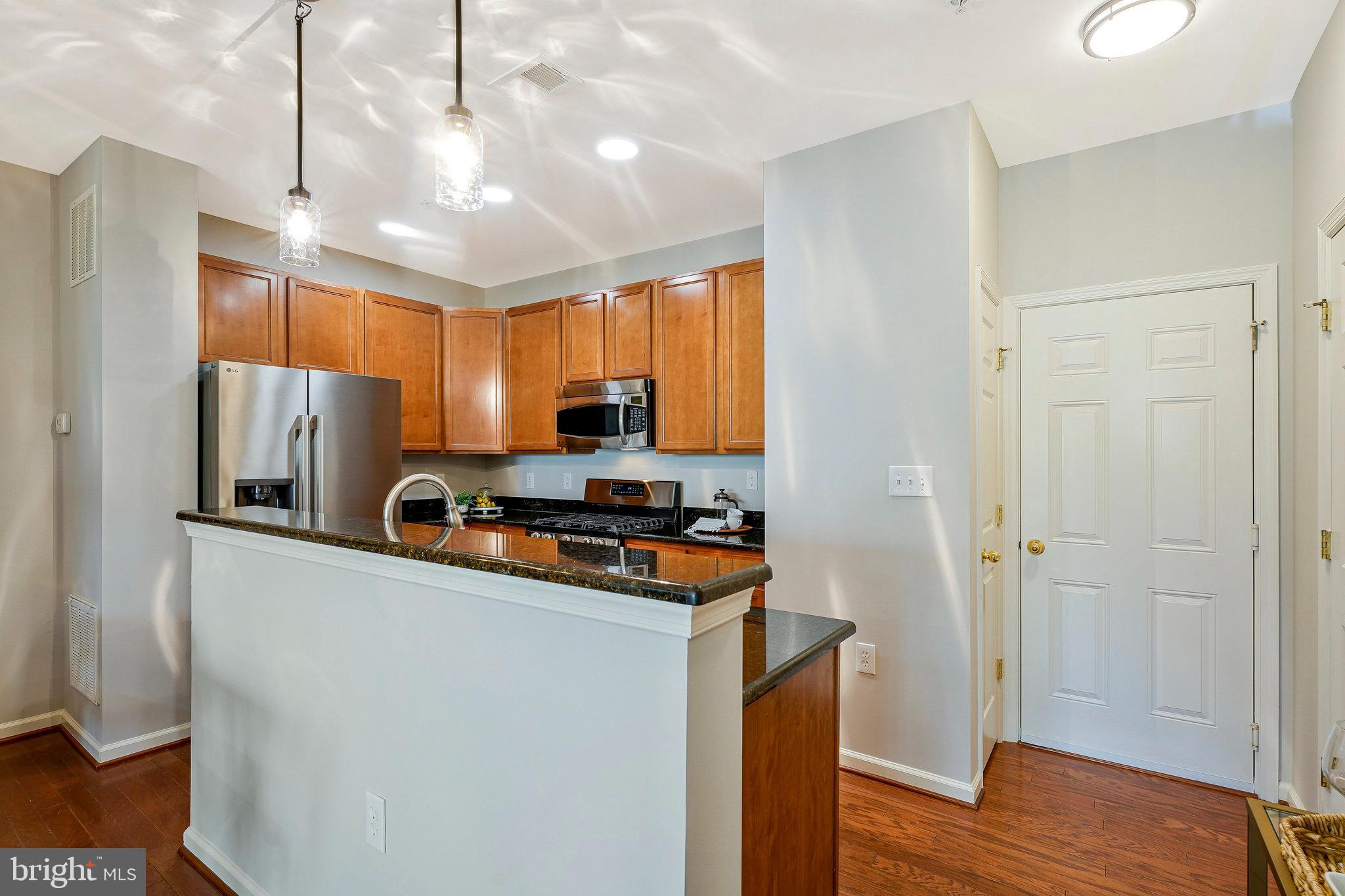 6055-A Wicker Ln #127