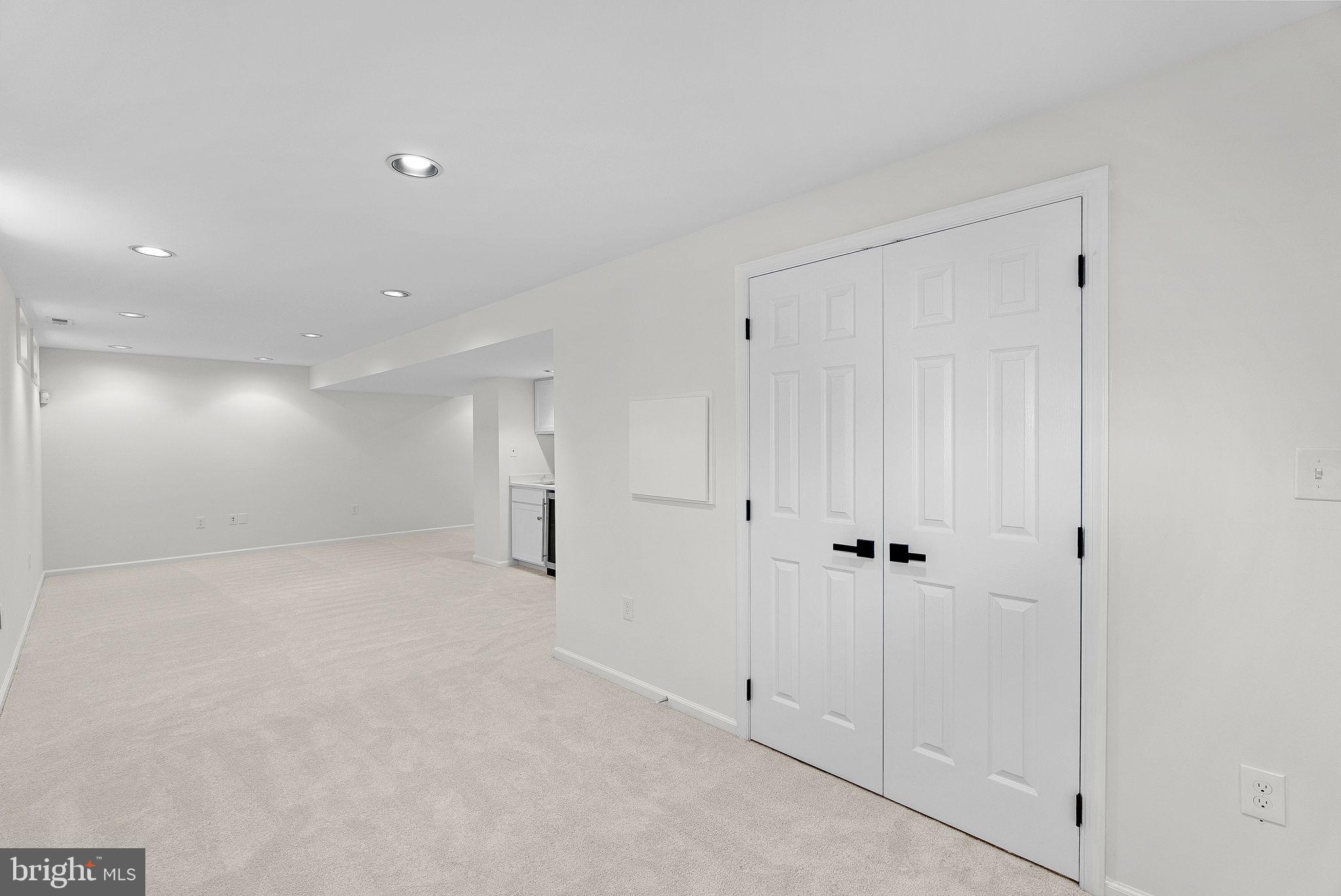 2619 Stone Mountain Ct