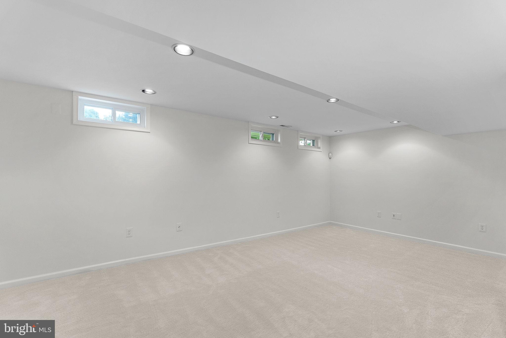 2619 Stone Mountain Ct