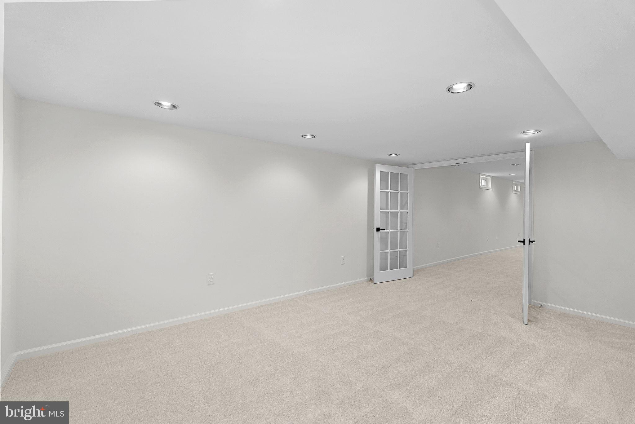 2619 Stone Mountain Ct