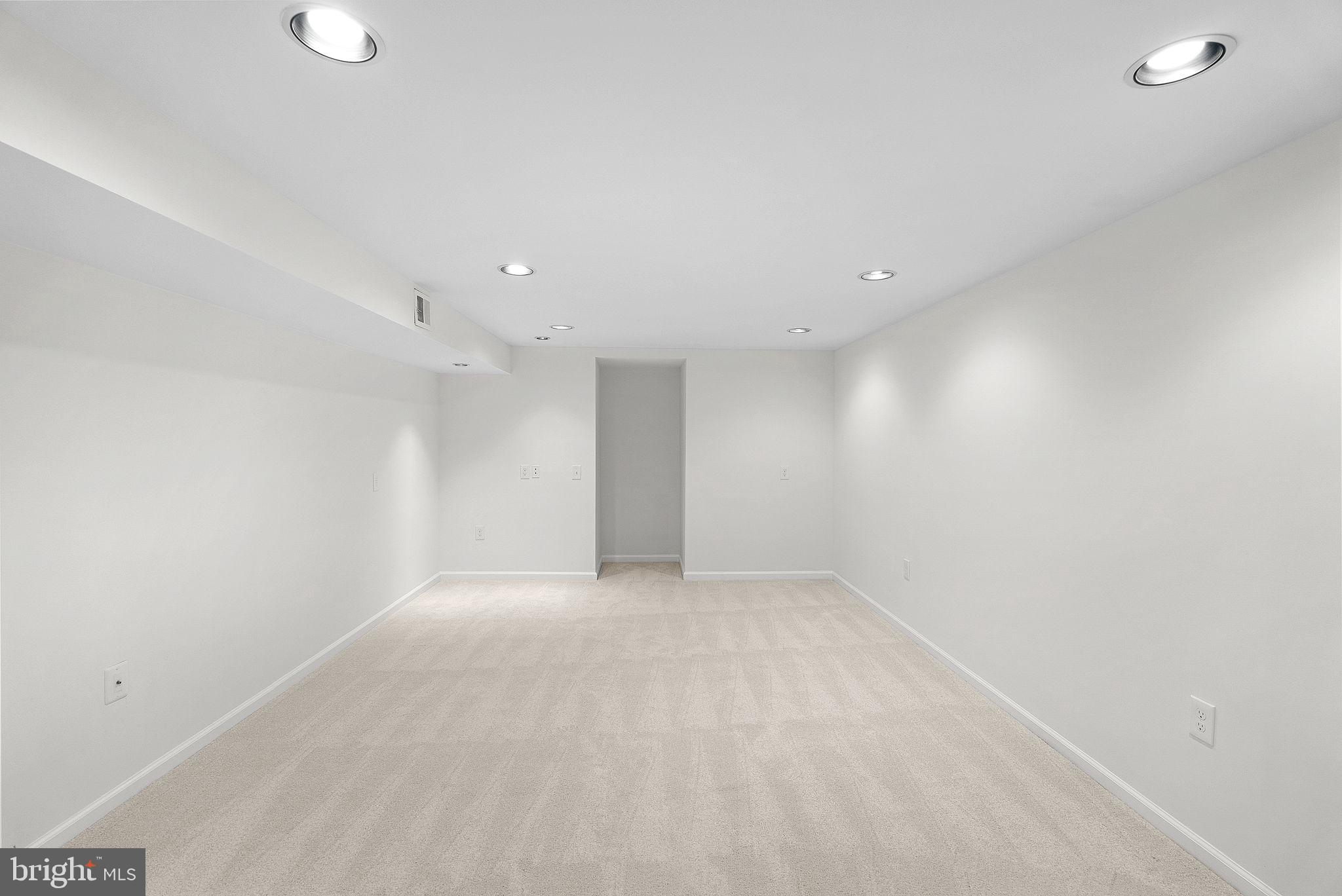 2619 Stone Mountain Ct