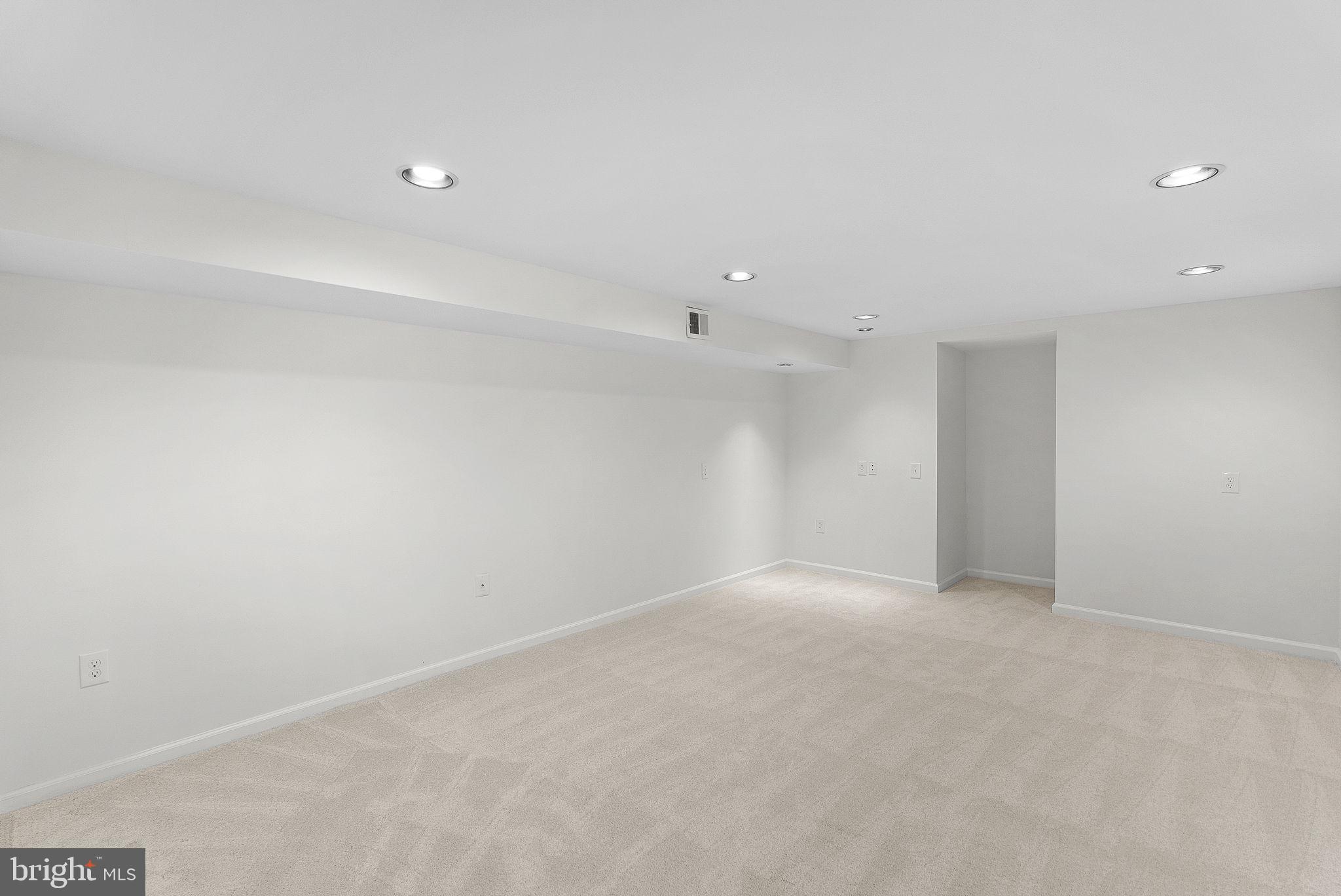 2619 Stone Mountain Ct