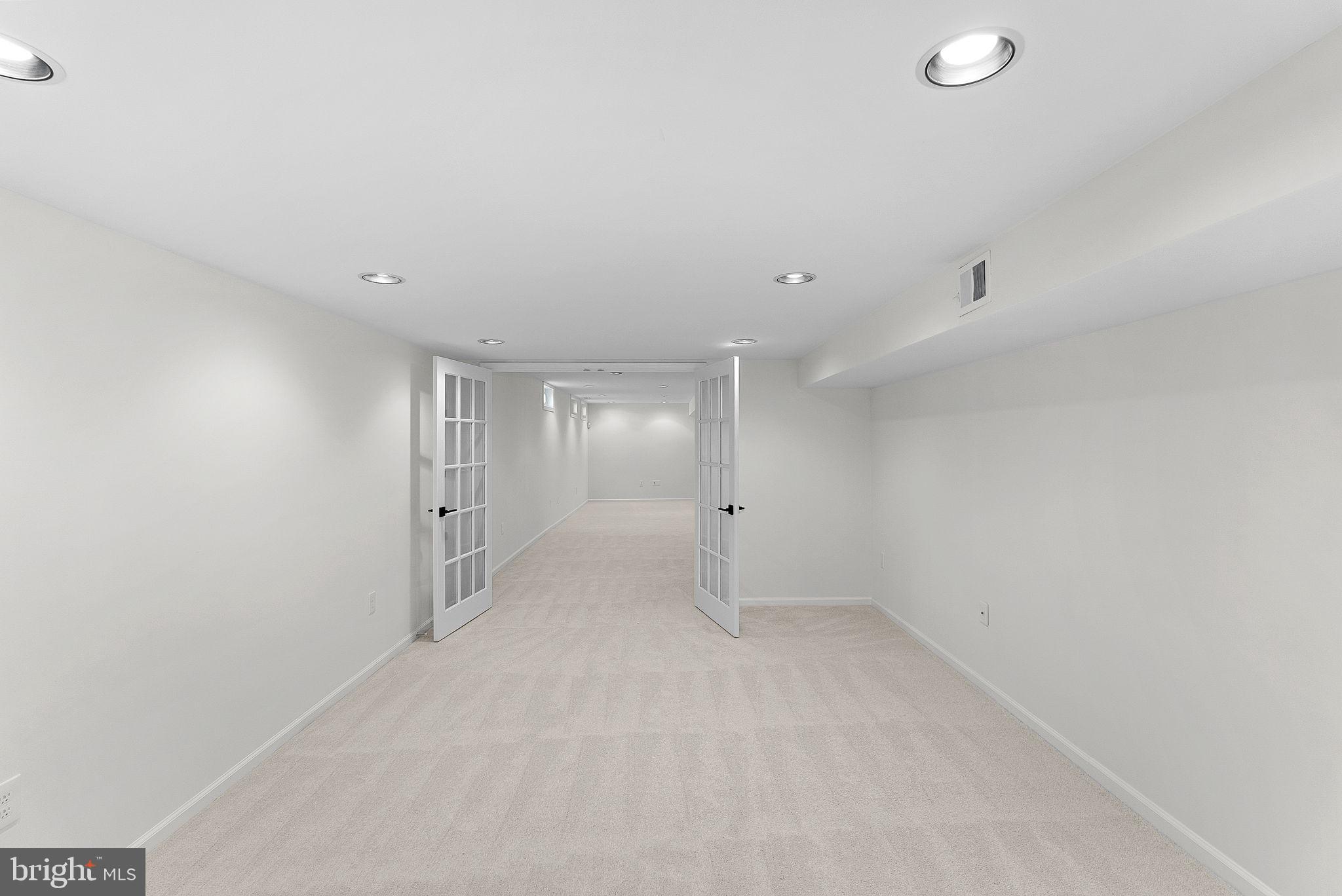 2619 Stone Mountain Ct