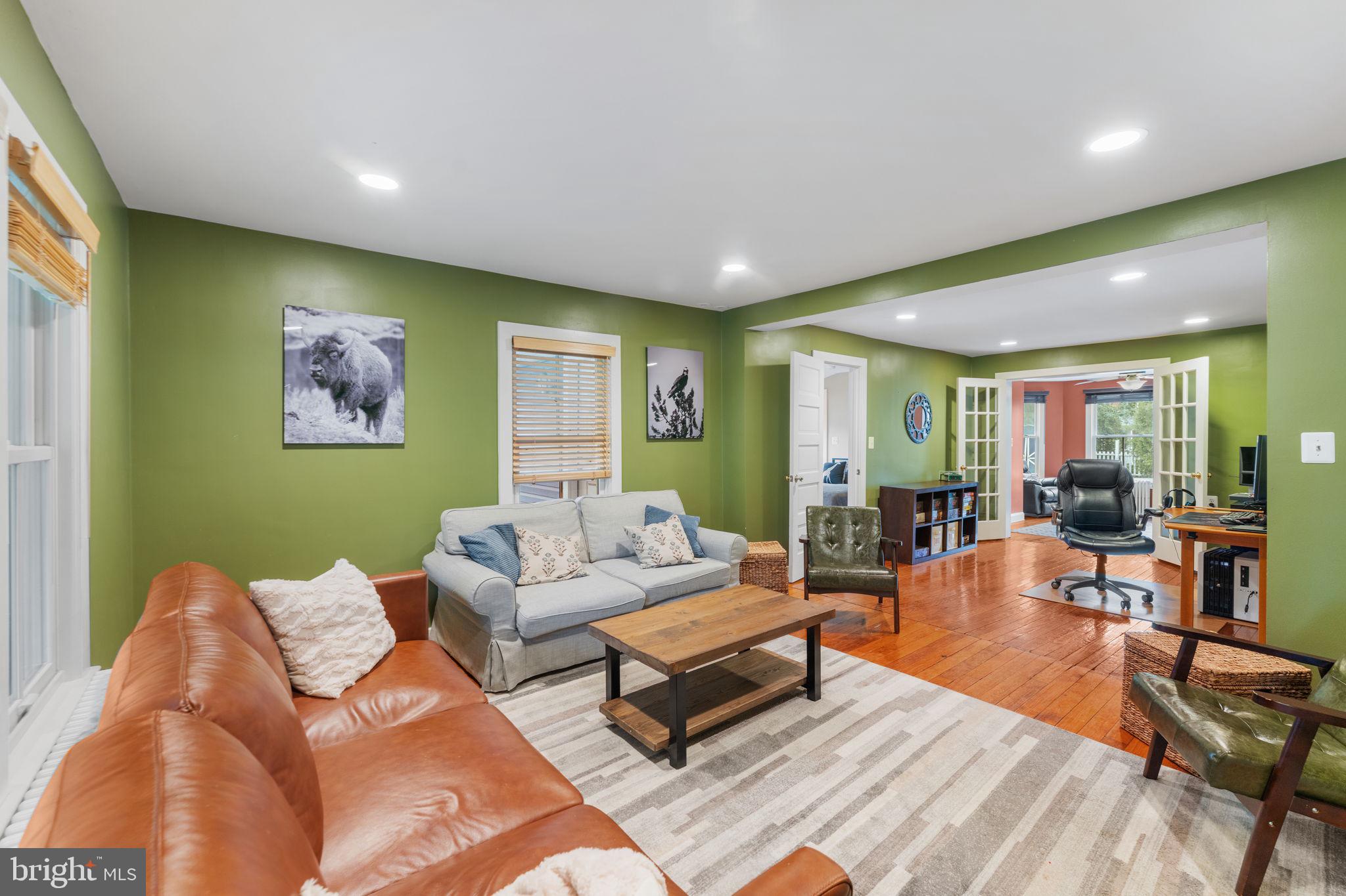 311 Beulah Rd NE