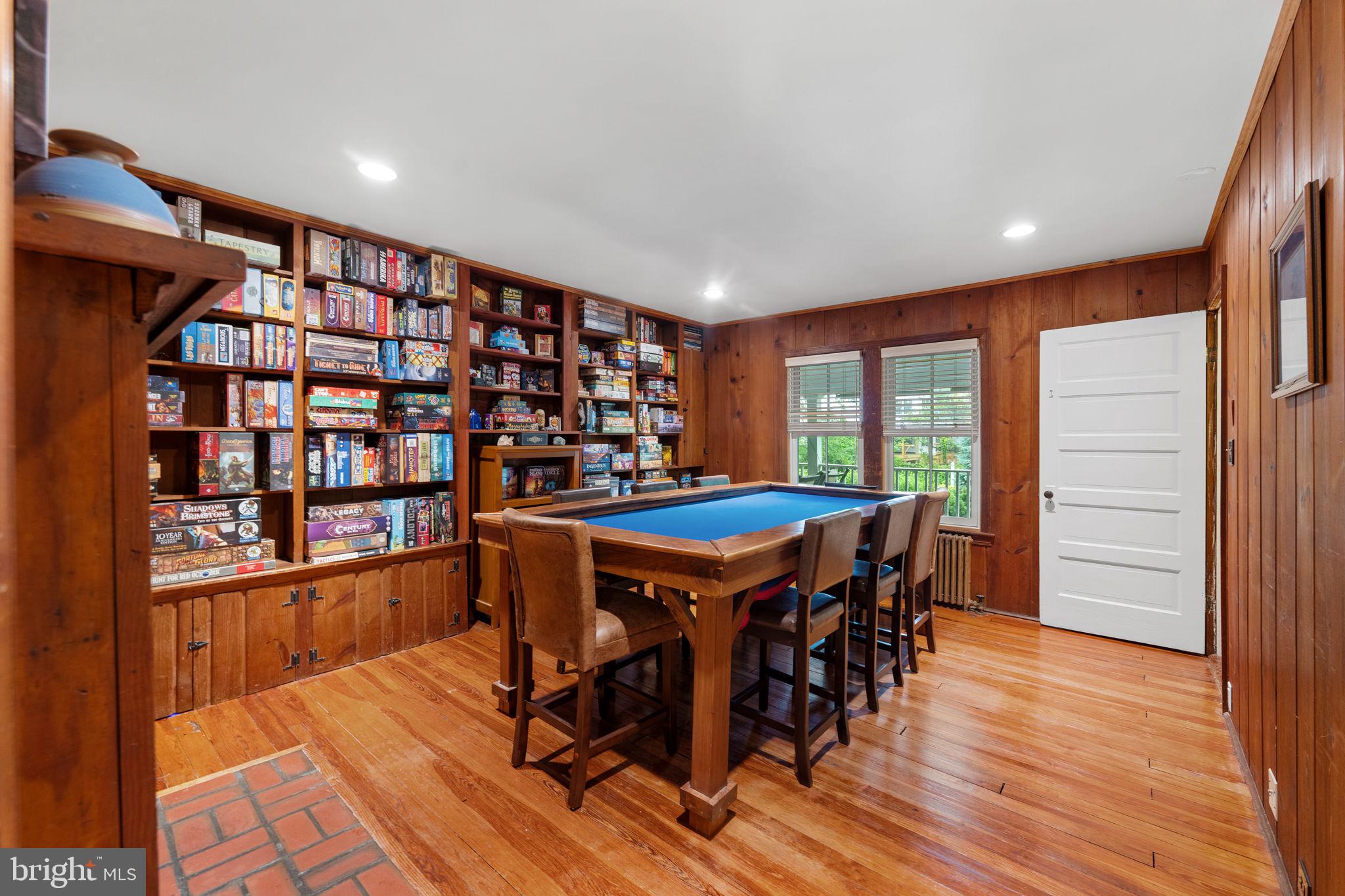 311 Beulah Rd NE