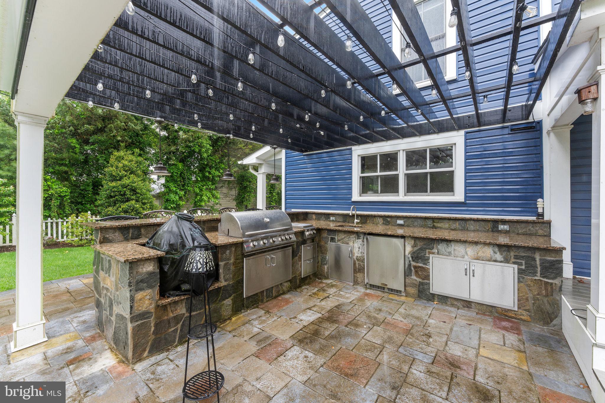 311 Beulah Rd NE