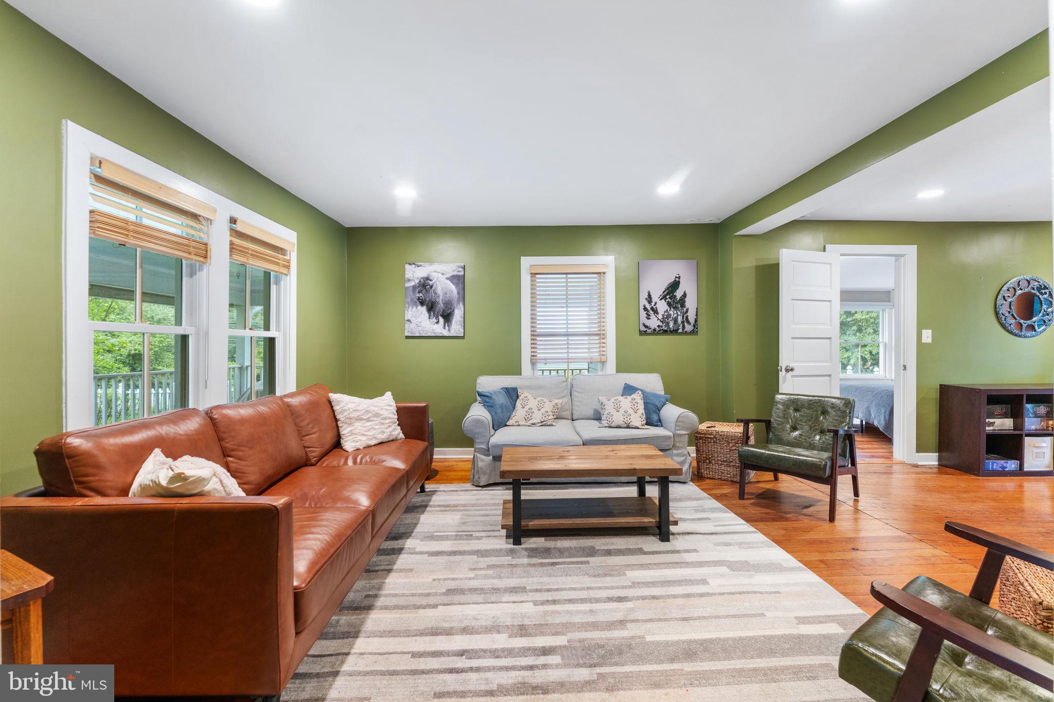 311 Beulah Rd NE