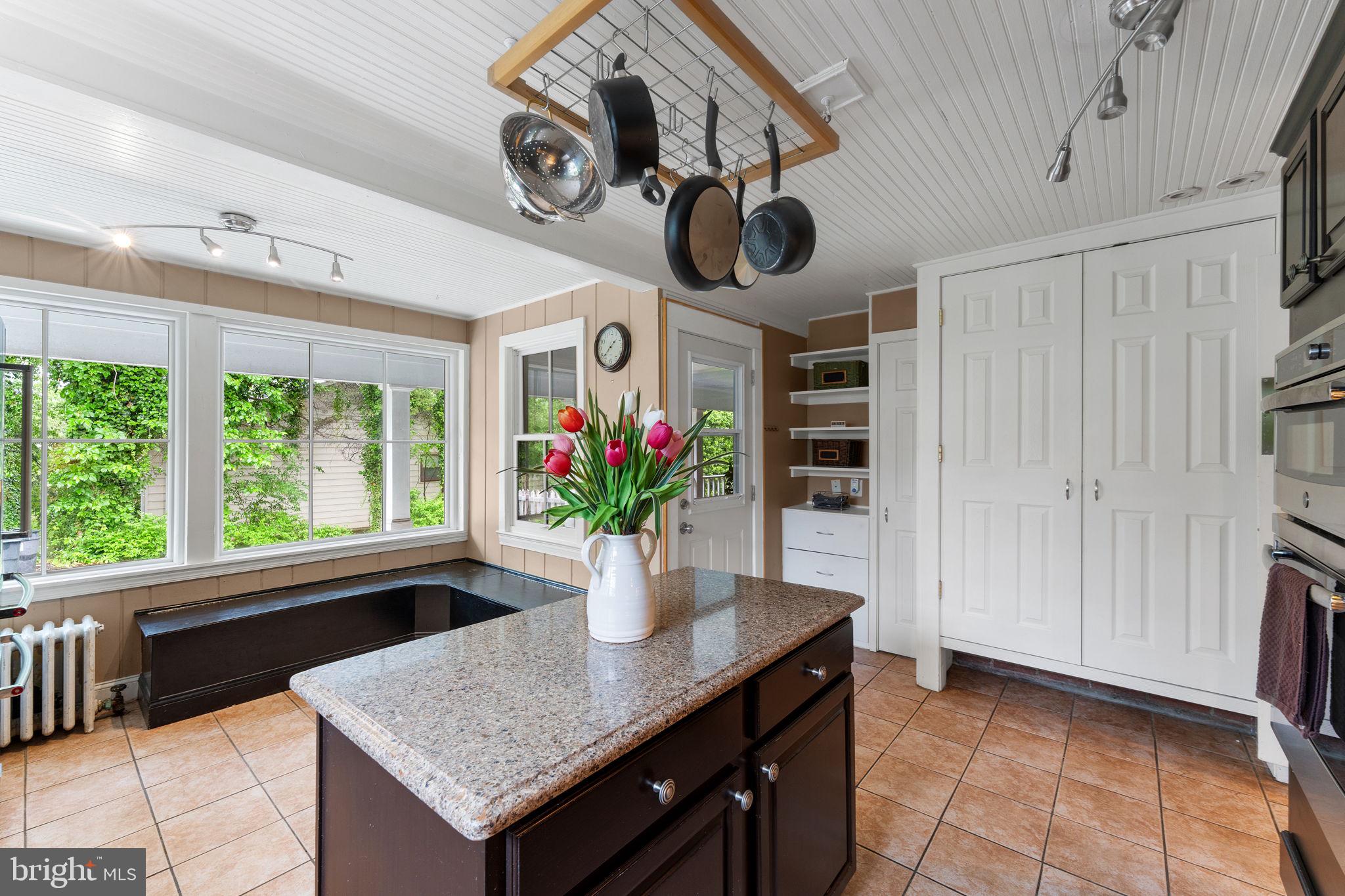 311 Beulah Rd NE