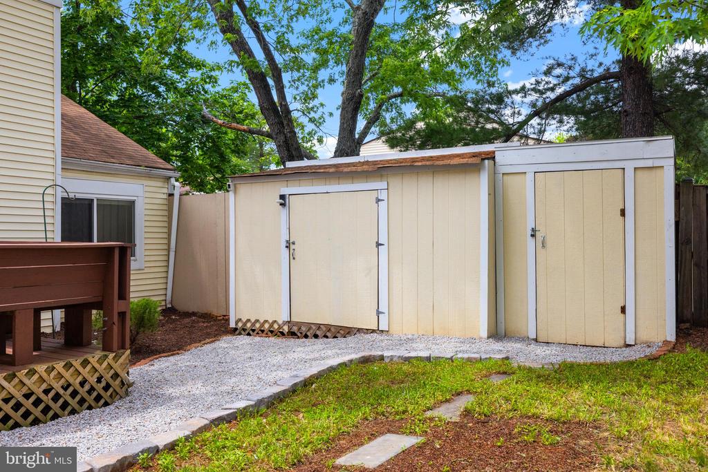 370 Juniper Ct