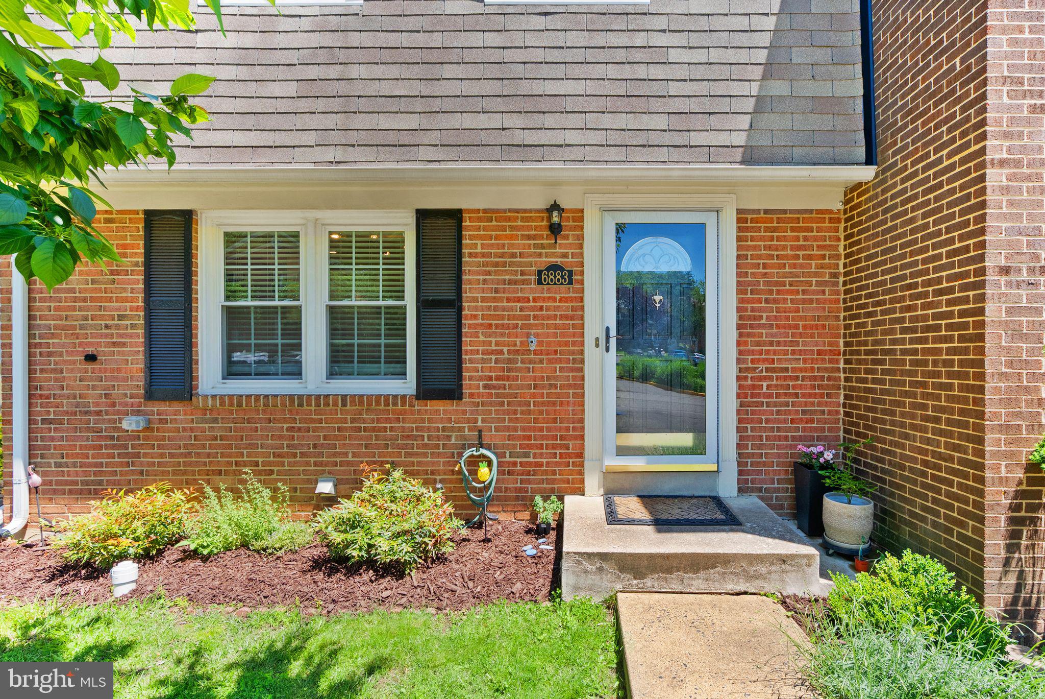 6883 Brian Michael Ct