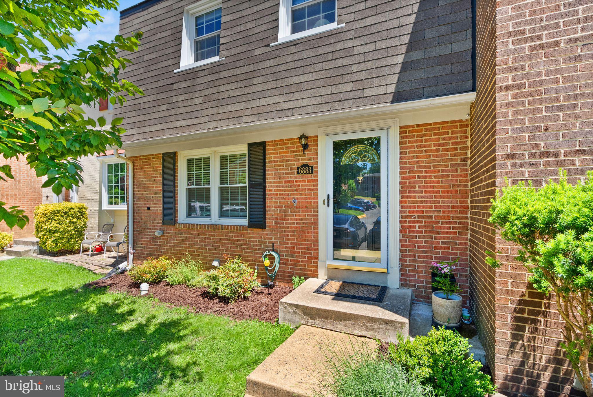 6883 Brian Michael Ct