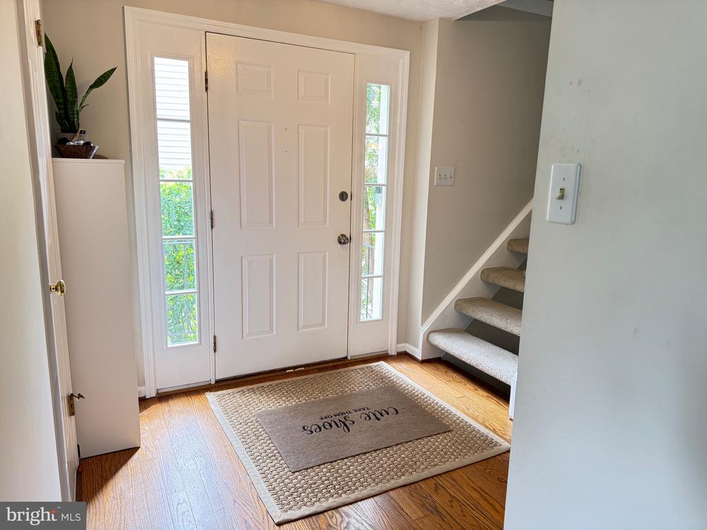 1549 AUTUMN RIDGE CIR