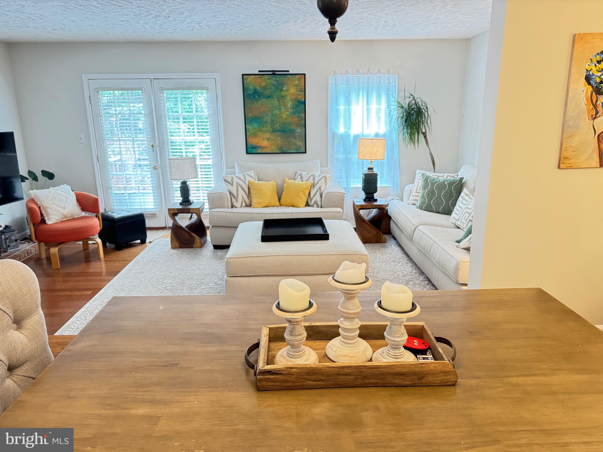 1549 AUTUMN RIDGE CIR