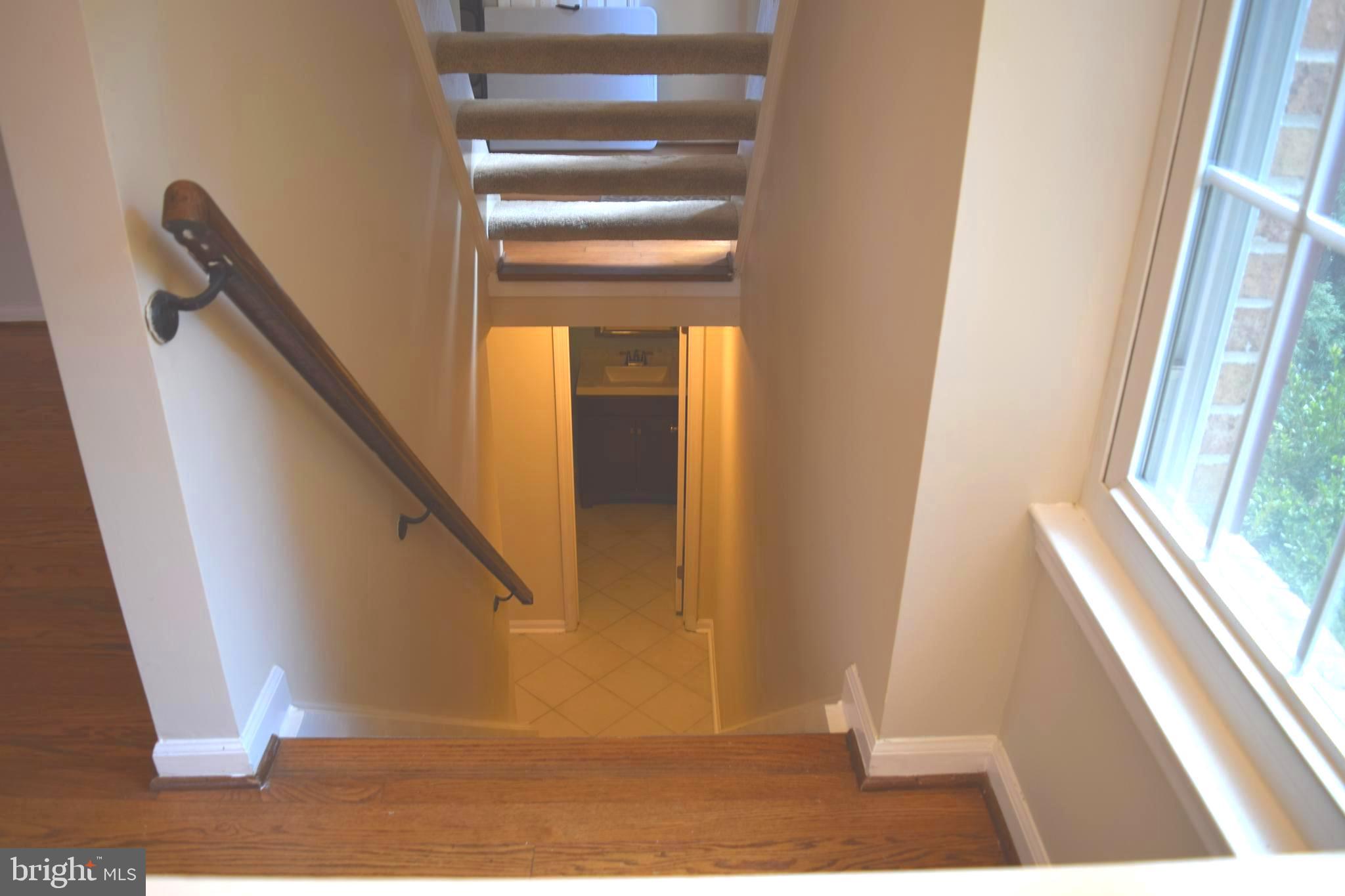 1549 AUTUMN RIDGE CIR