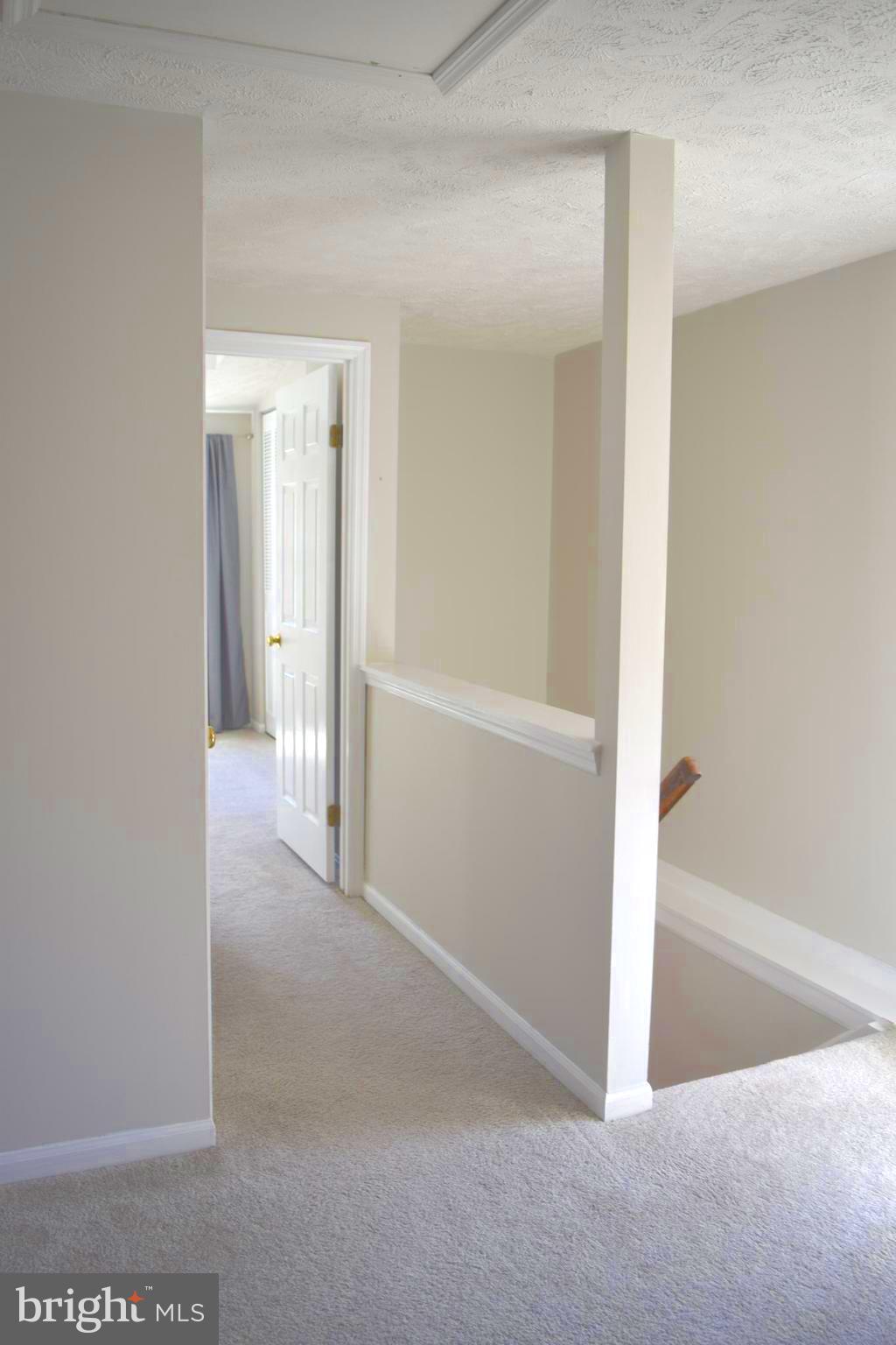 1549 AUTUMN RIDGE CIR