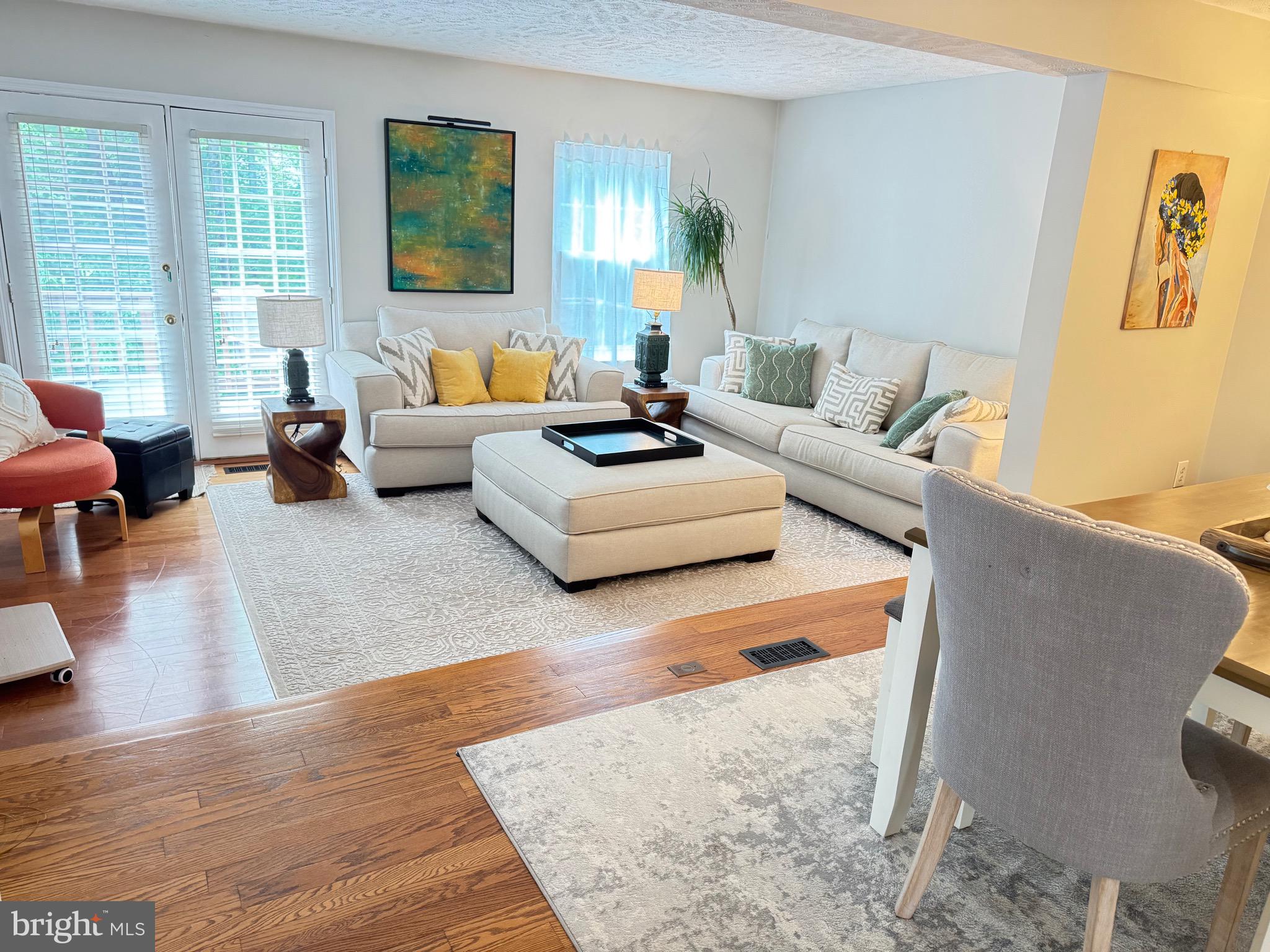 1549 AUTUMN RIDGE CIR