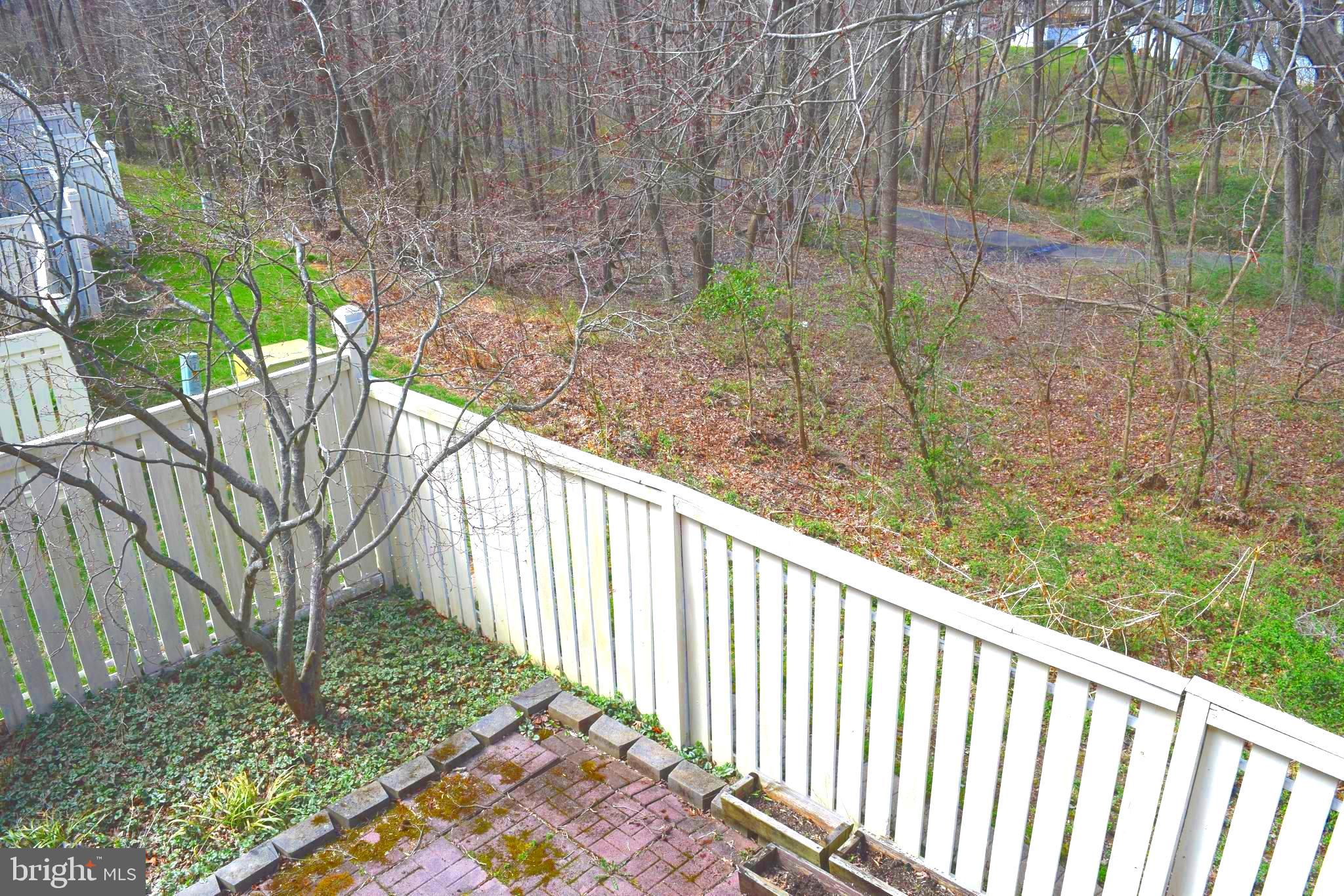 1549 AUTUMN RIDGE CIR