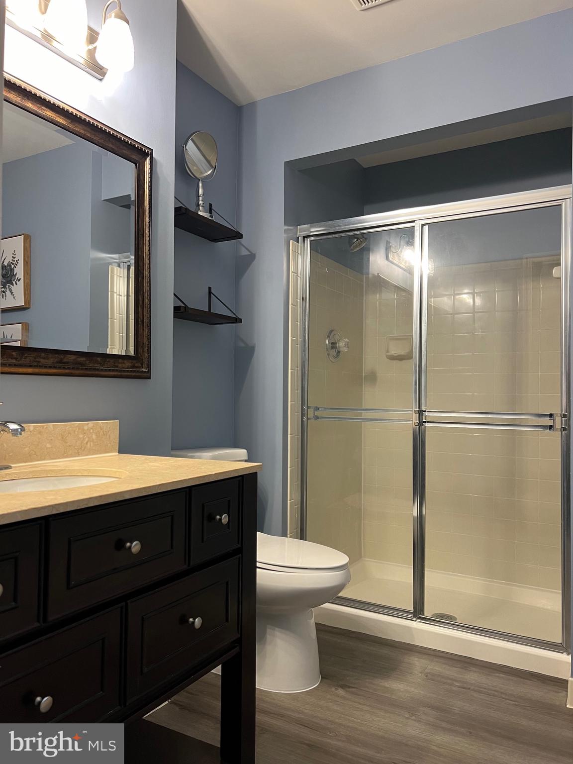 7684 GREEN GARLAND DR