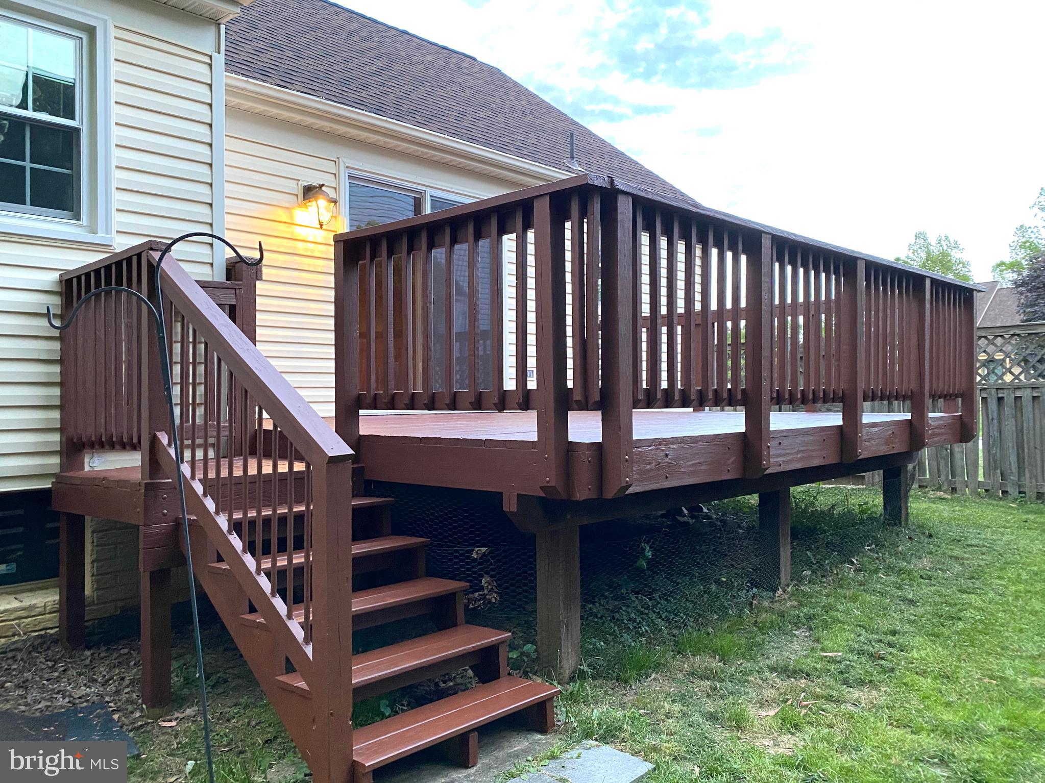 7684 GREEN GARLAND DR