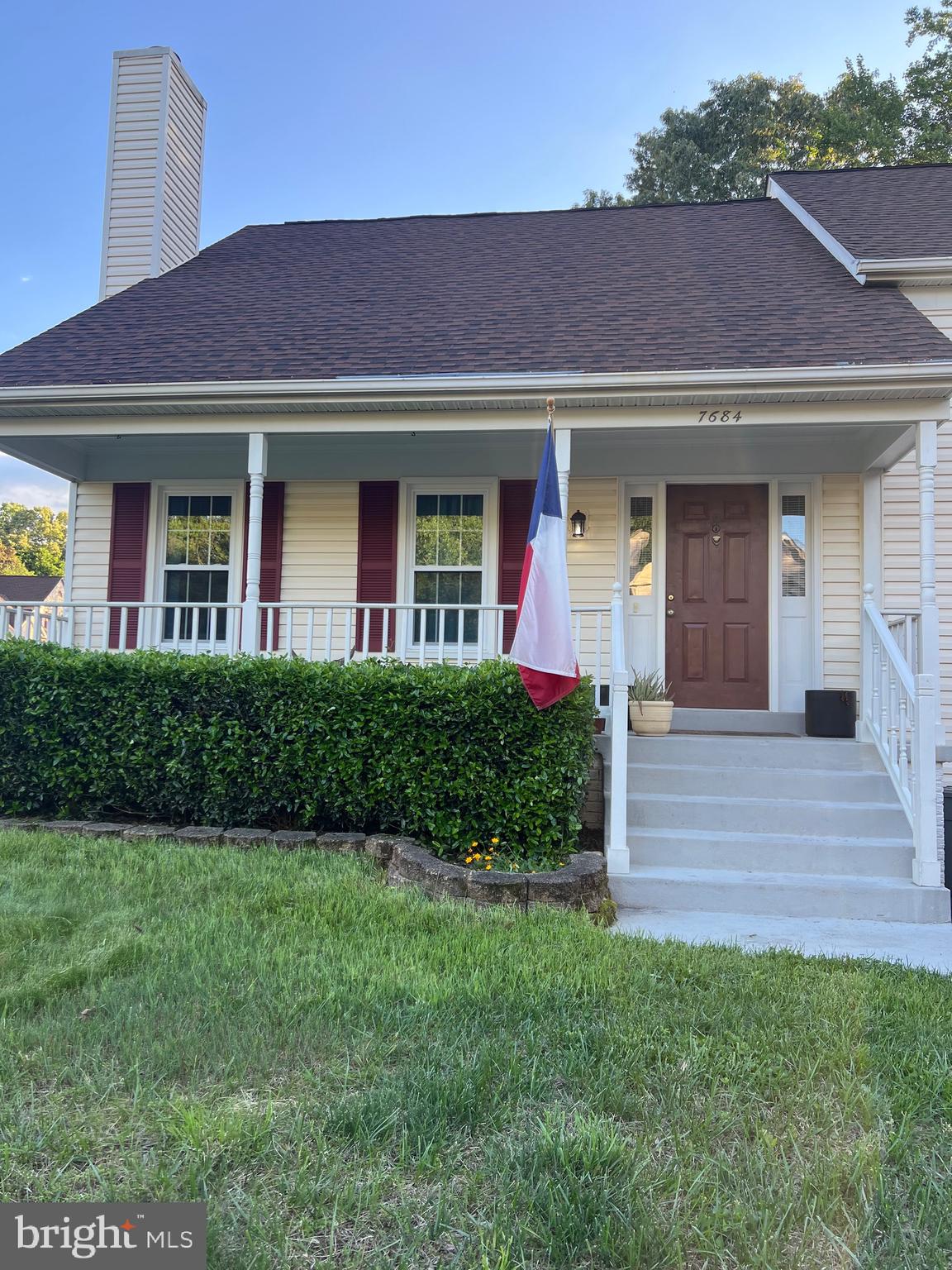 7684 GREEN GARLAND DR