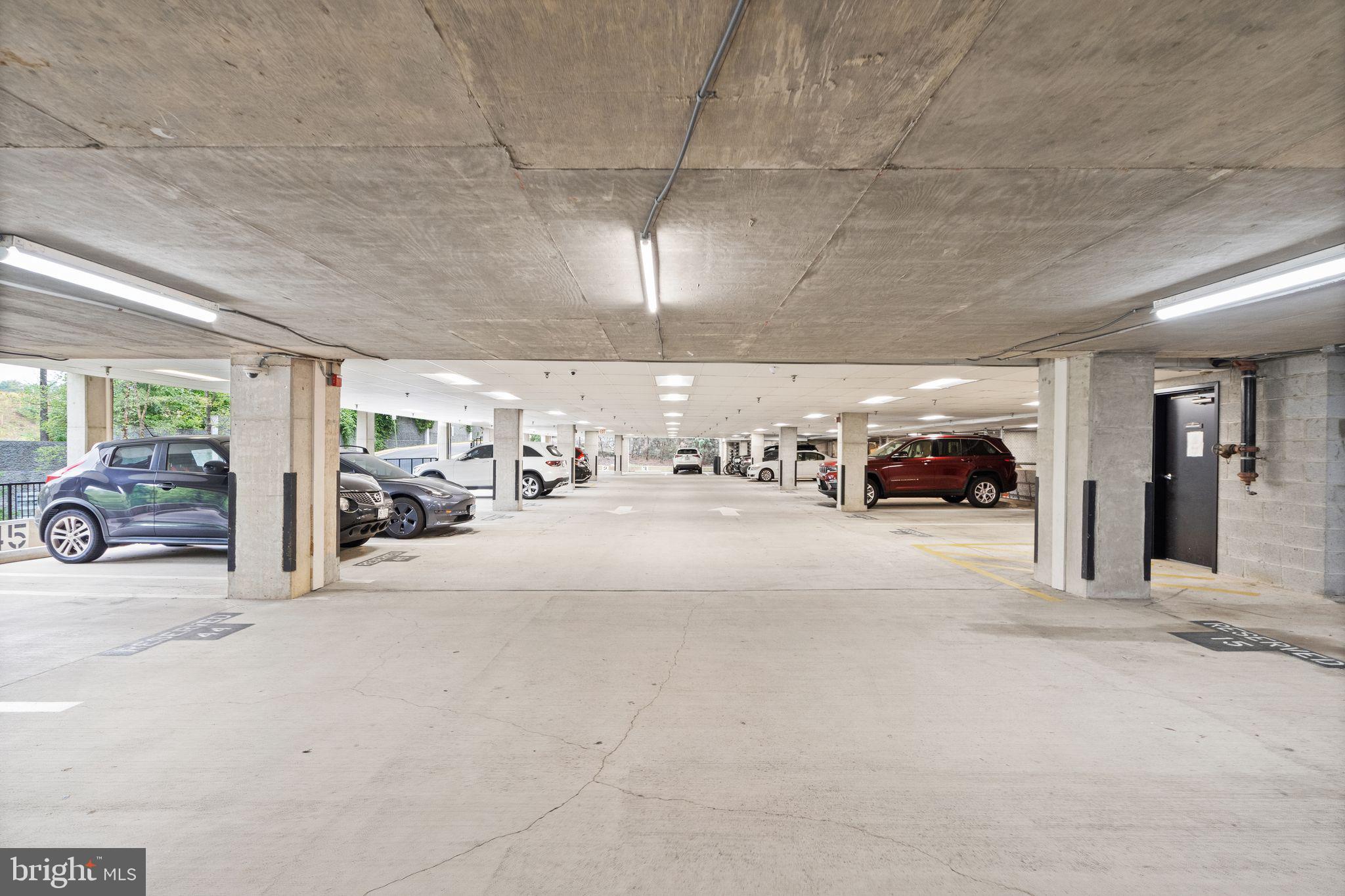 3851 ARISTOTLE CT #1-307