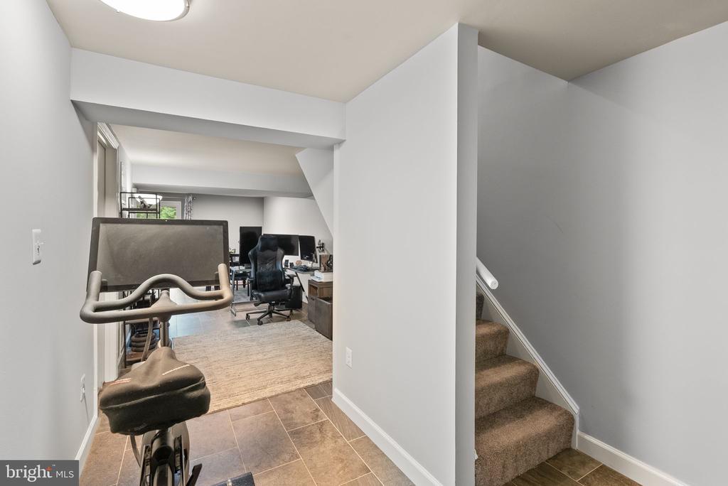 2455 Alsop Ct