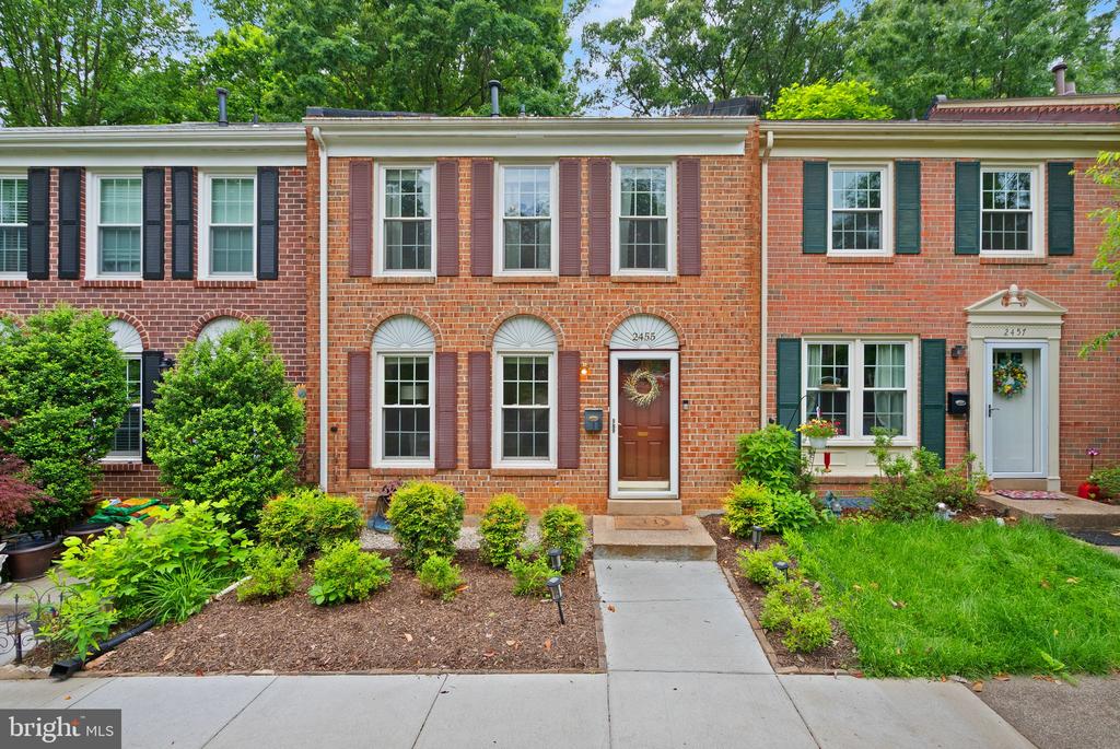 2455 Alsop Ct