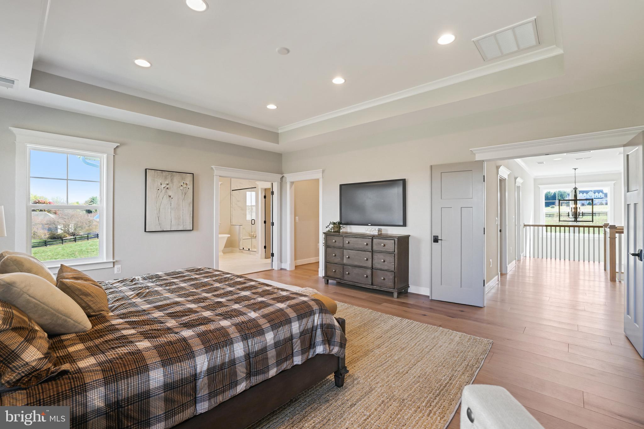 9435 Old Courthouse Rd