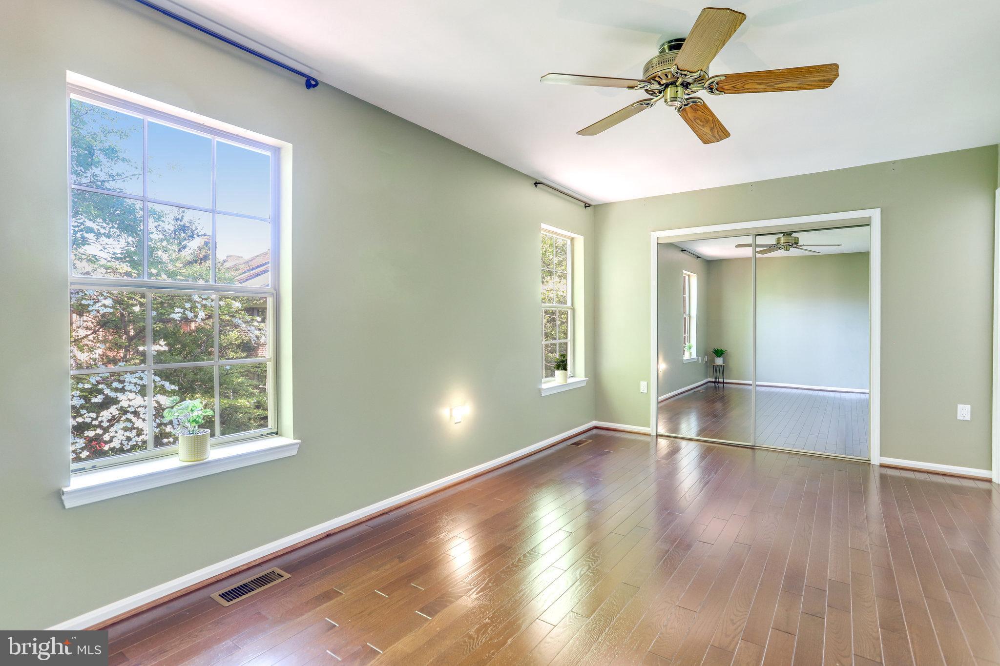 4546 LITTLE RIVER RUN DR