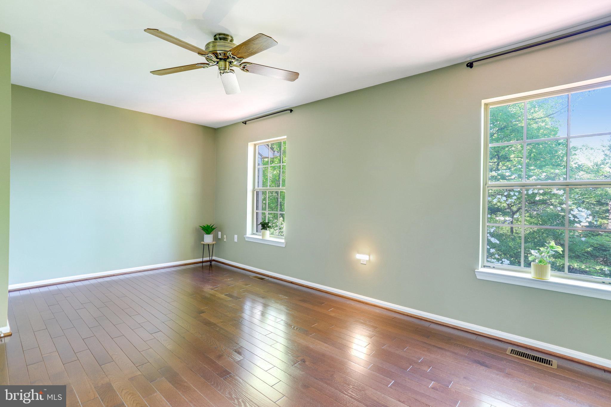 4546 LITTLE RIVER RUN DR