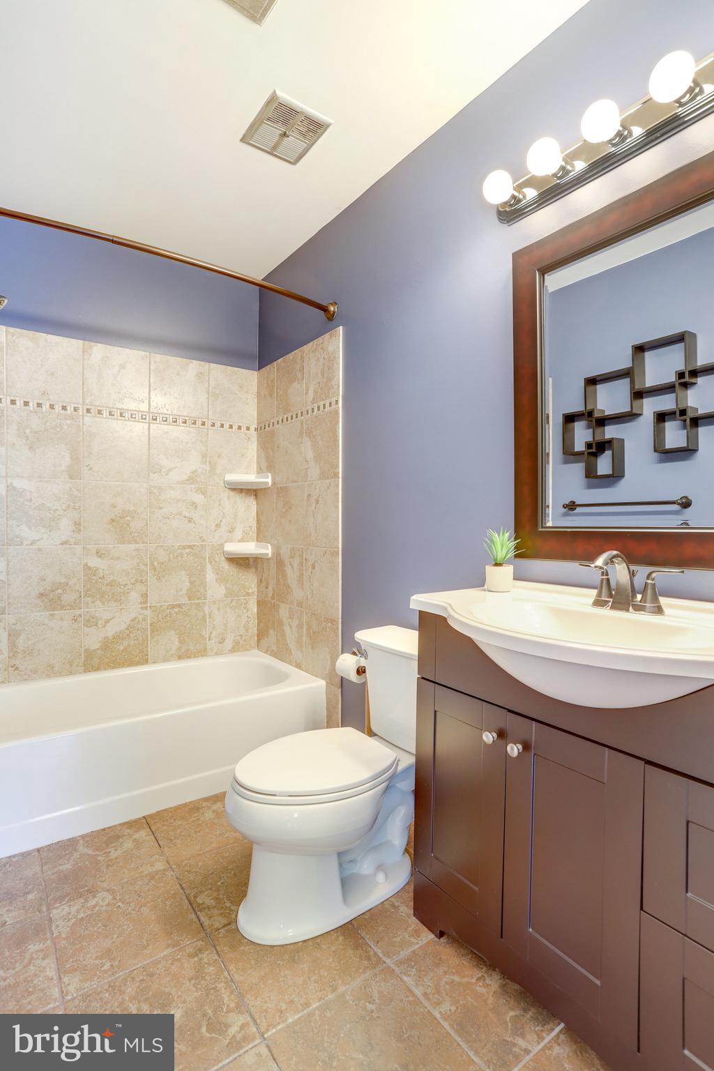 4546 LITTLE RIVER RUN DR