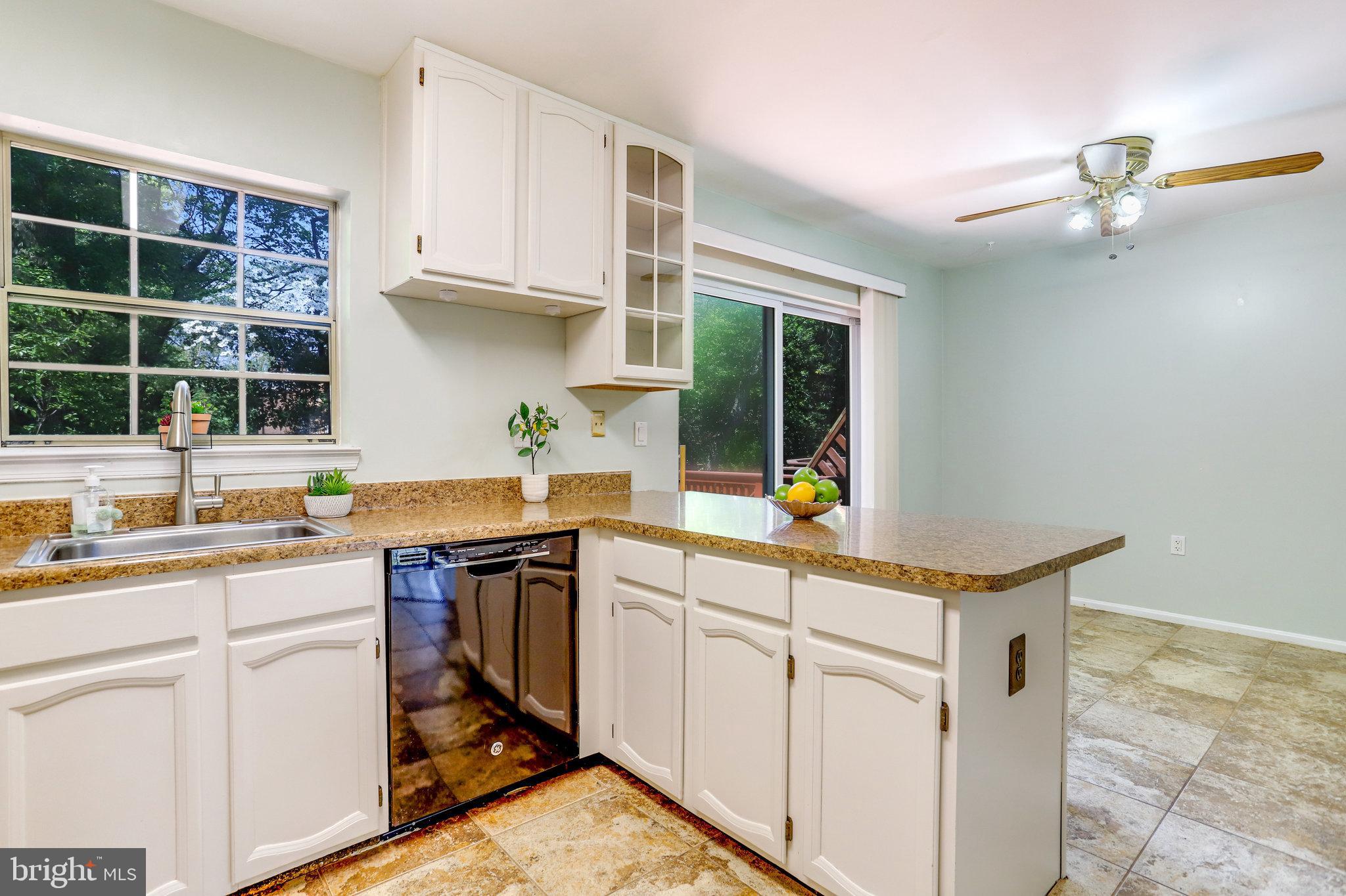4546 LITTLE RIVER RUN DR