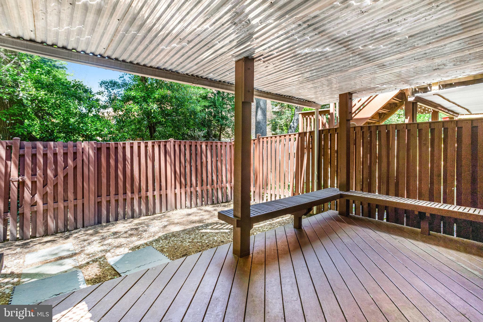 4546 LITTLE RIVER RUN DR