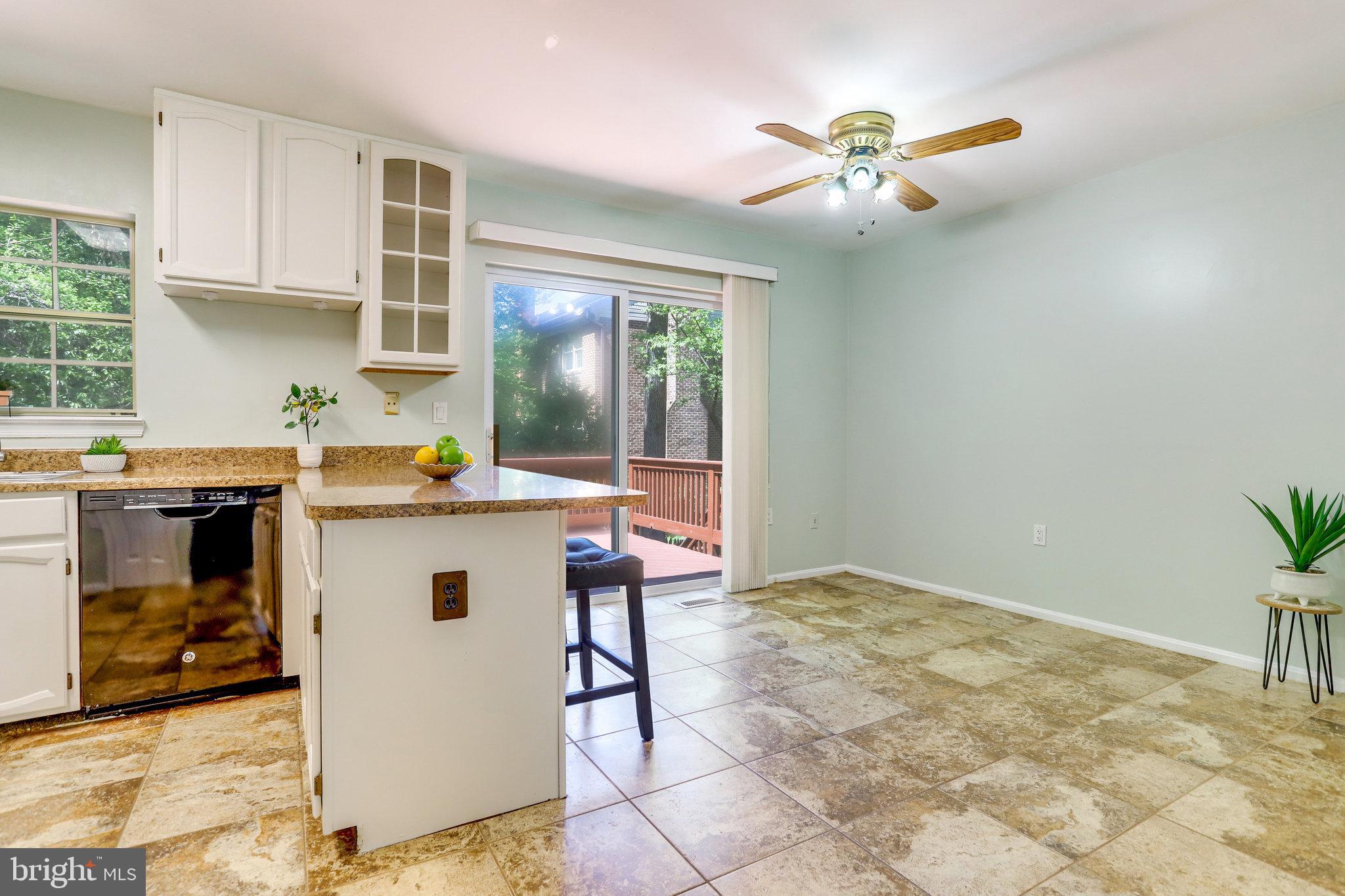 4546 LITTLE RIVER RUN DR