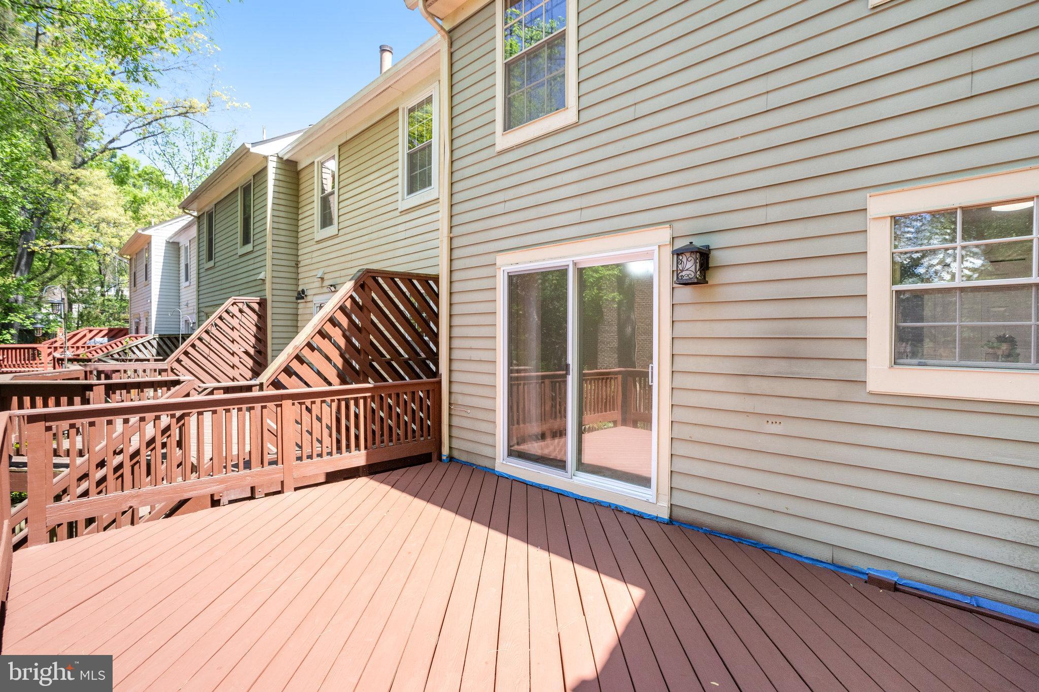 4546 LITTLE RIVER RUN DR