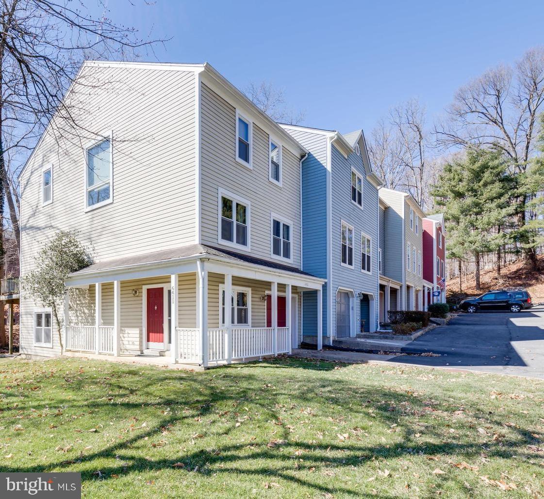 6411 CHEROKEE CT