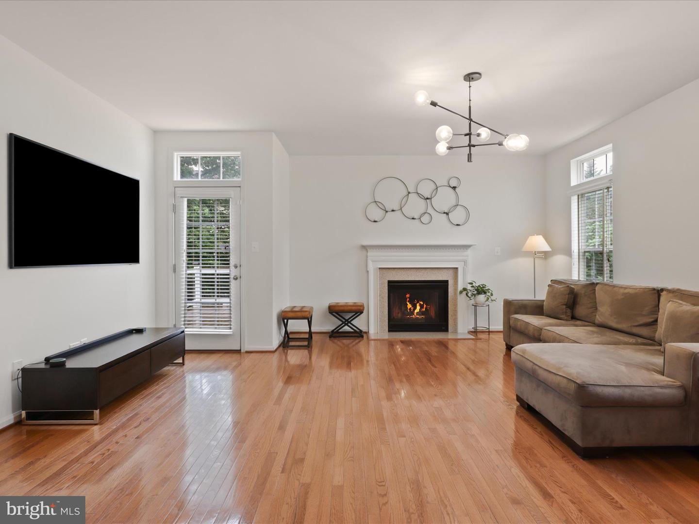 3903 Beeker Mill Pl