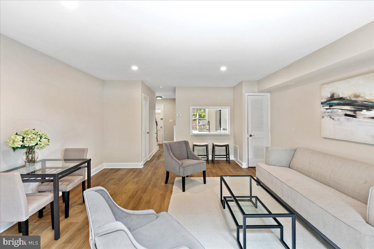 8101 Kingsway Ct #257