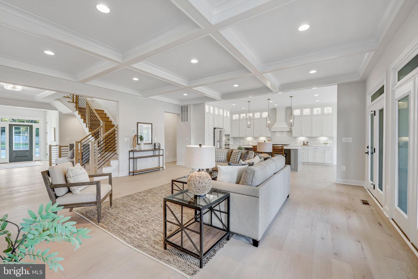6654 Chilton Ct