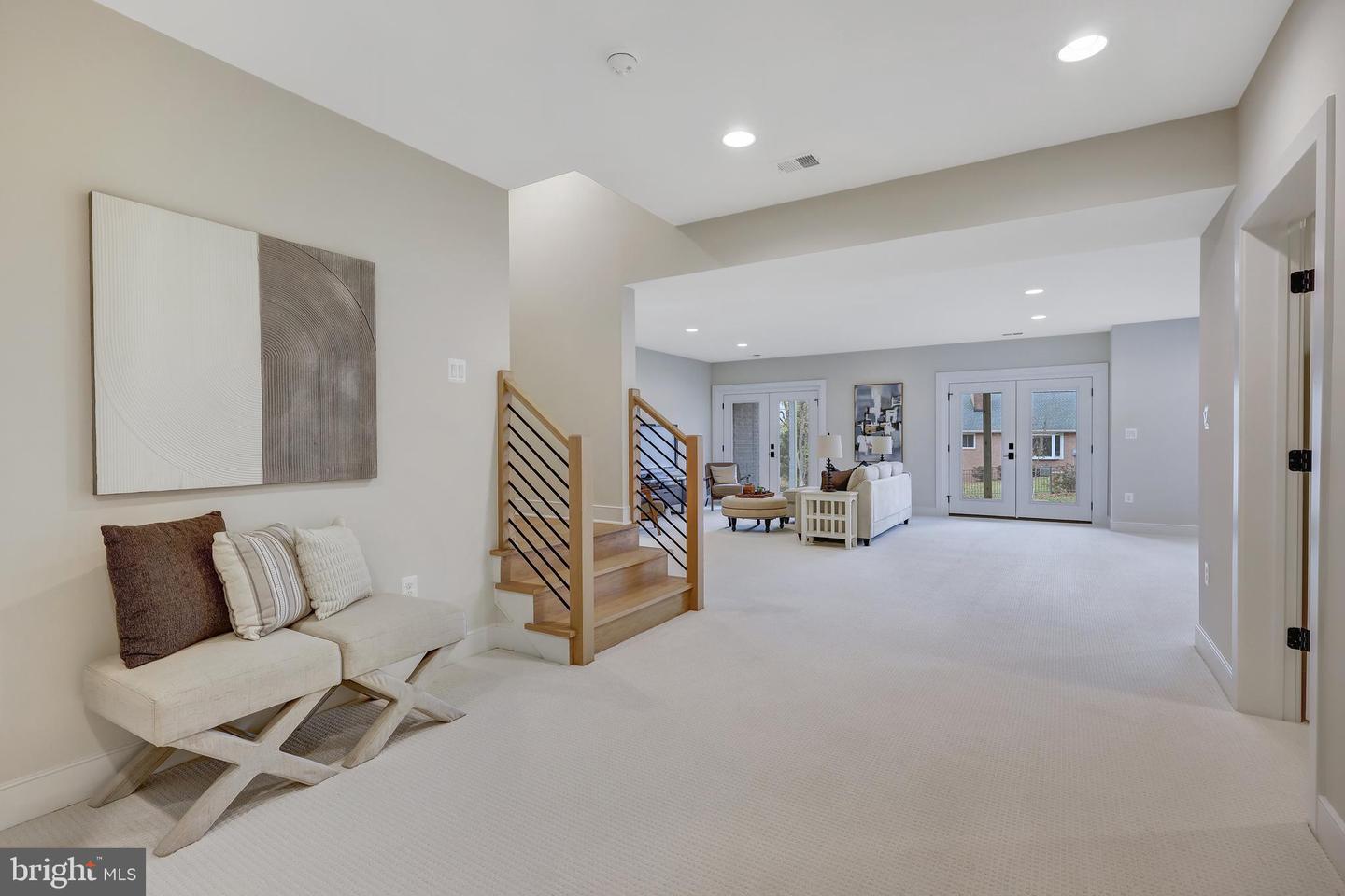 6654 Chilton Ct