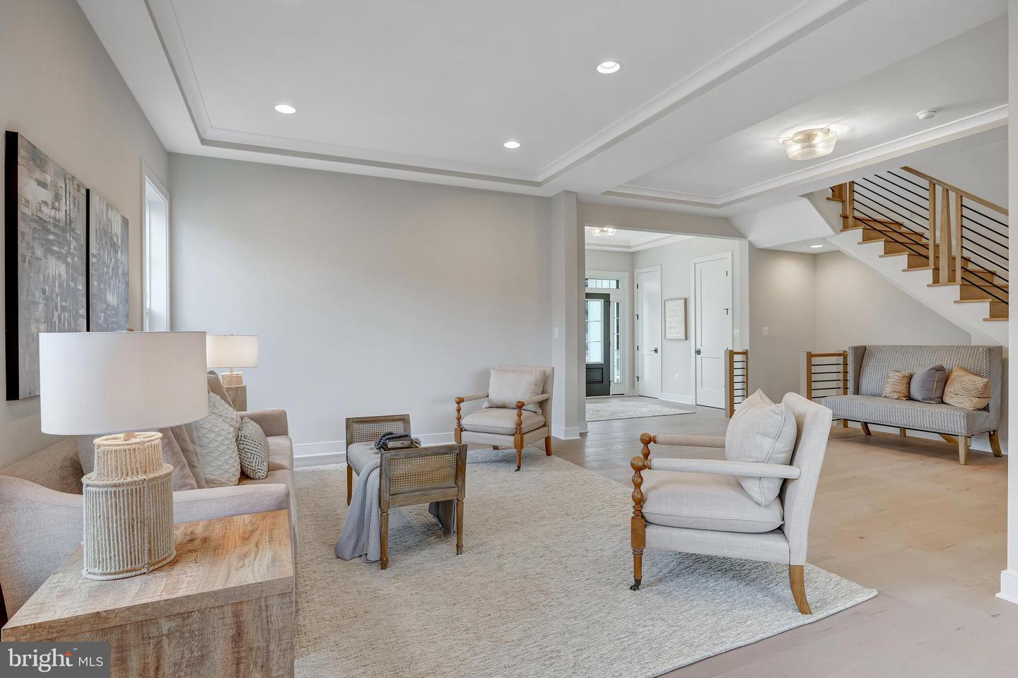 6654 Chilton Ct