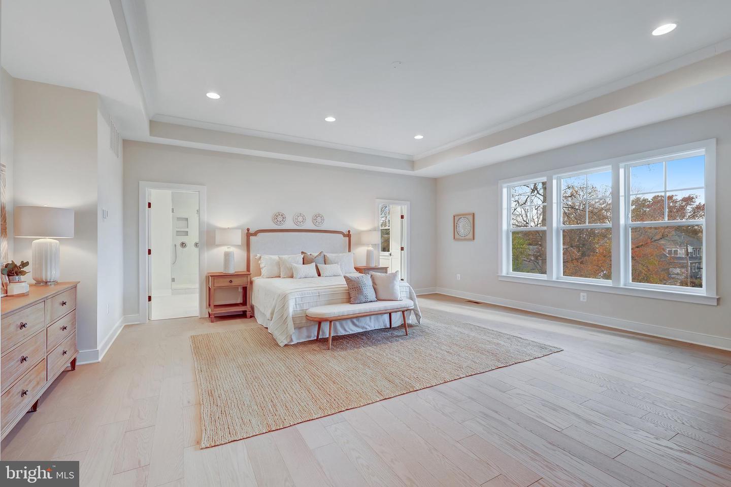 6654 Chilton Ct