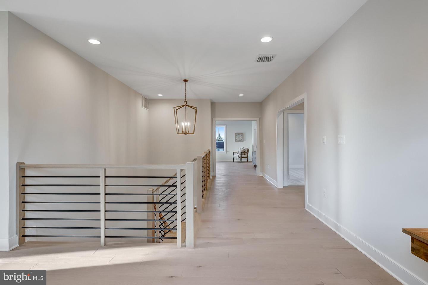 6654 Chilton Ct