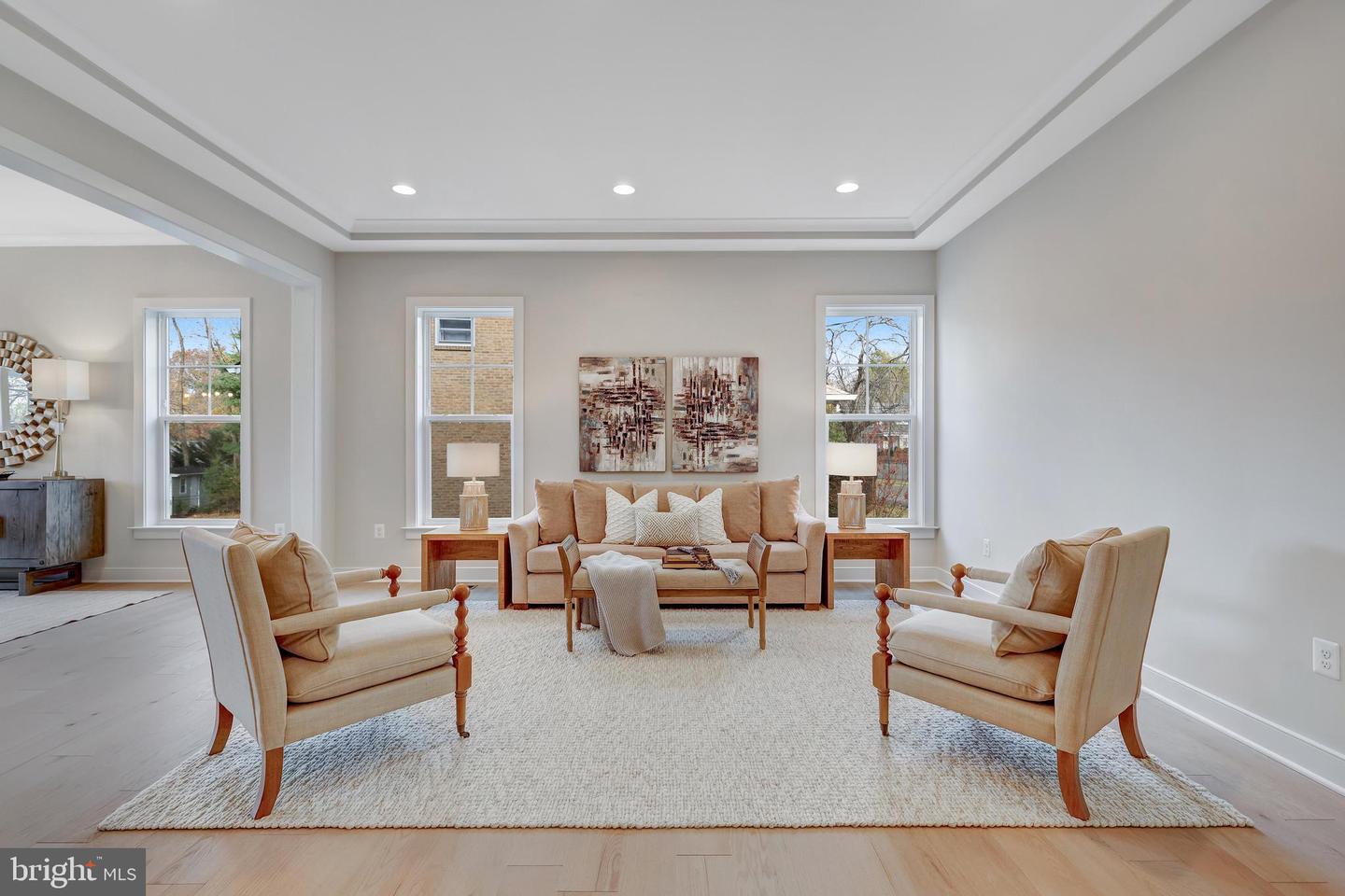 6654 Chilton Ct