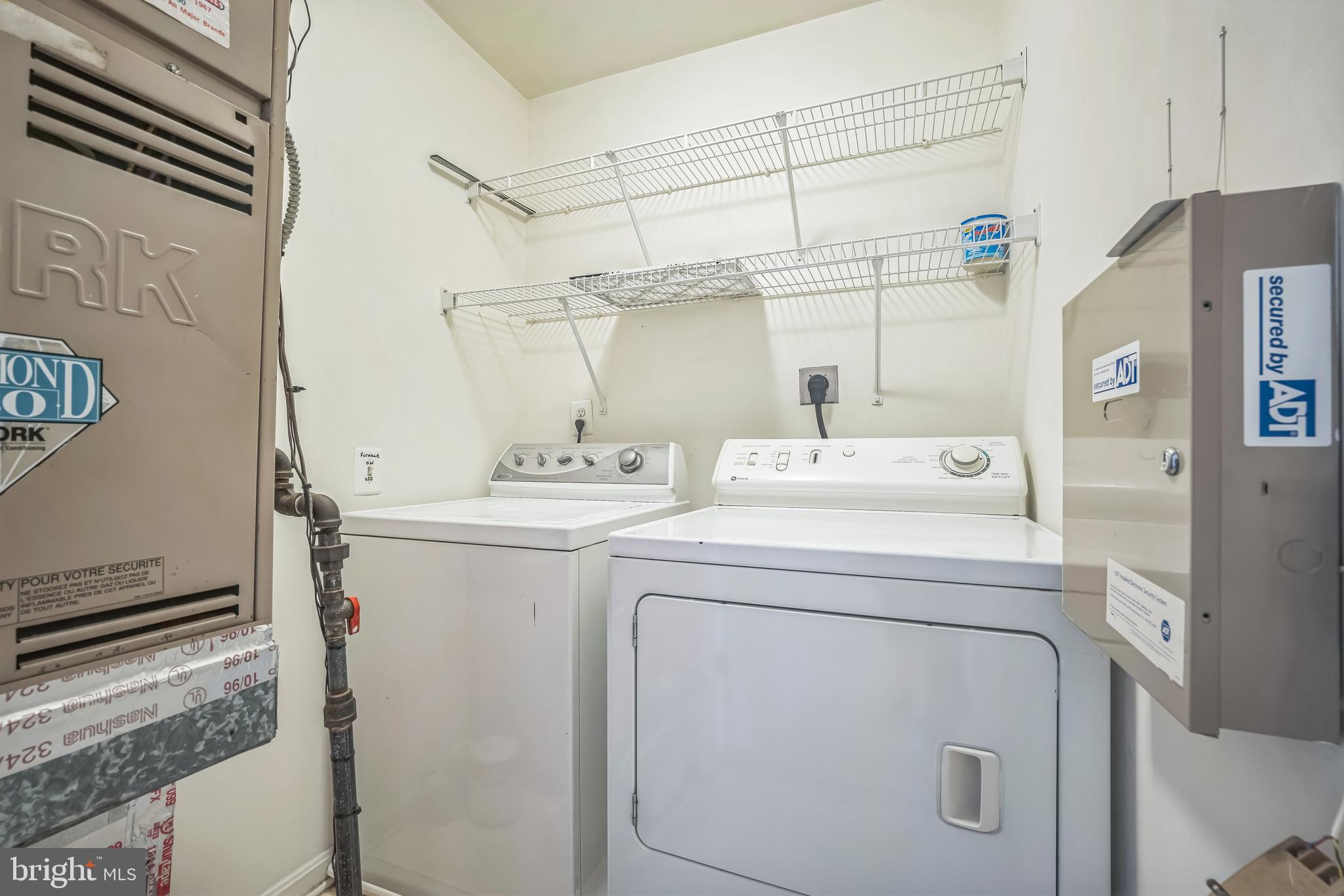 5932 Kimberly Anne Way