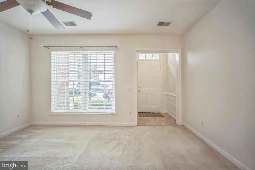 5932 Kimberly Anne Way