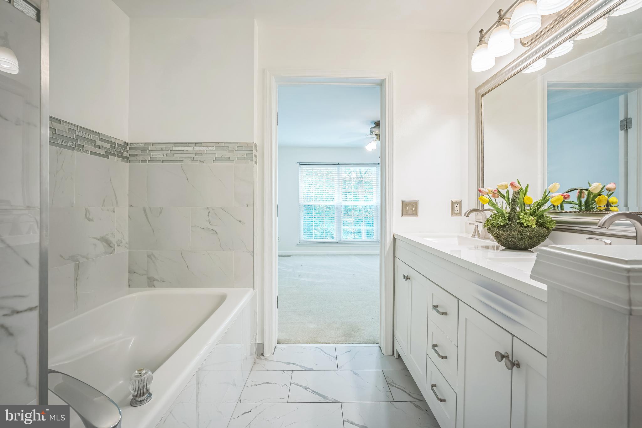 5932 Kimberly Anne Way